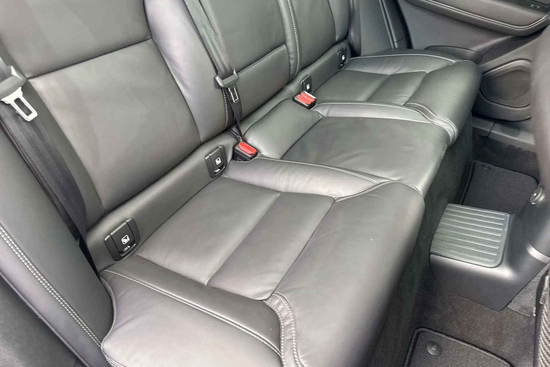 Volvo XC60 thumbnail image number 25