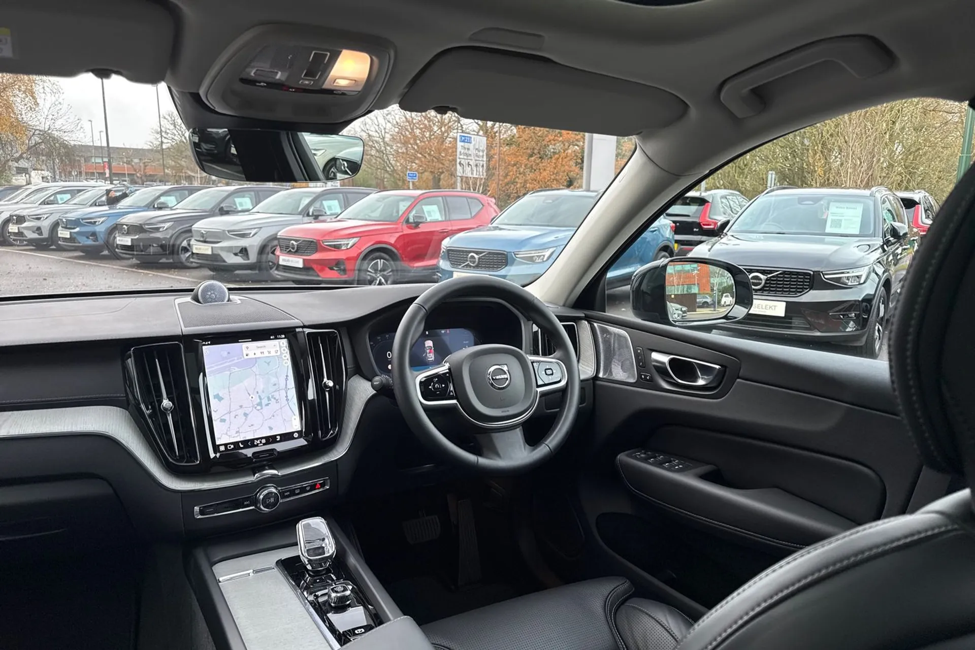 Volvo XC60 thumbnail image number 33