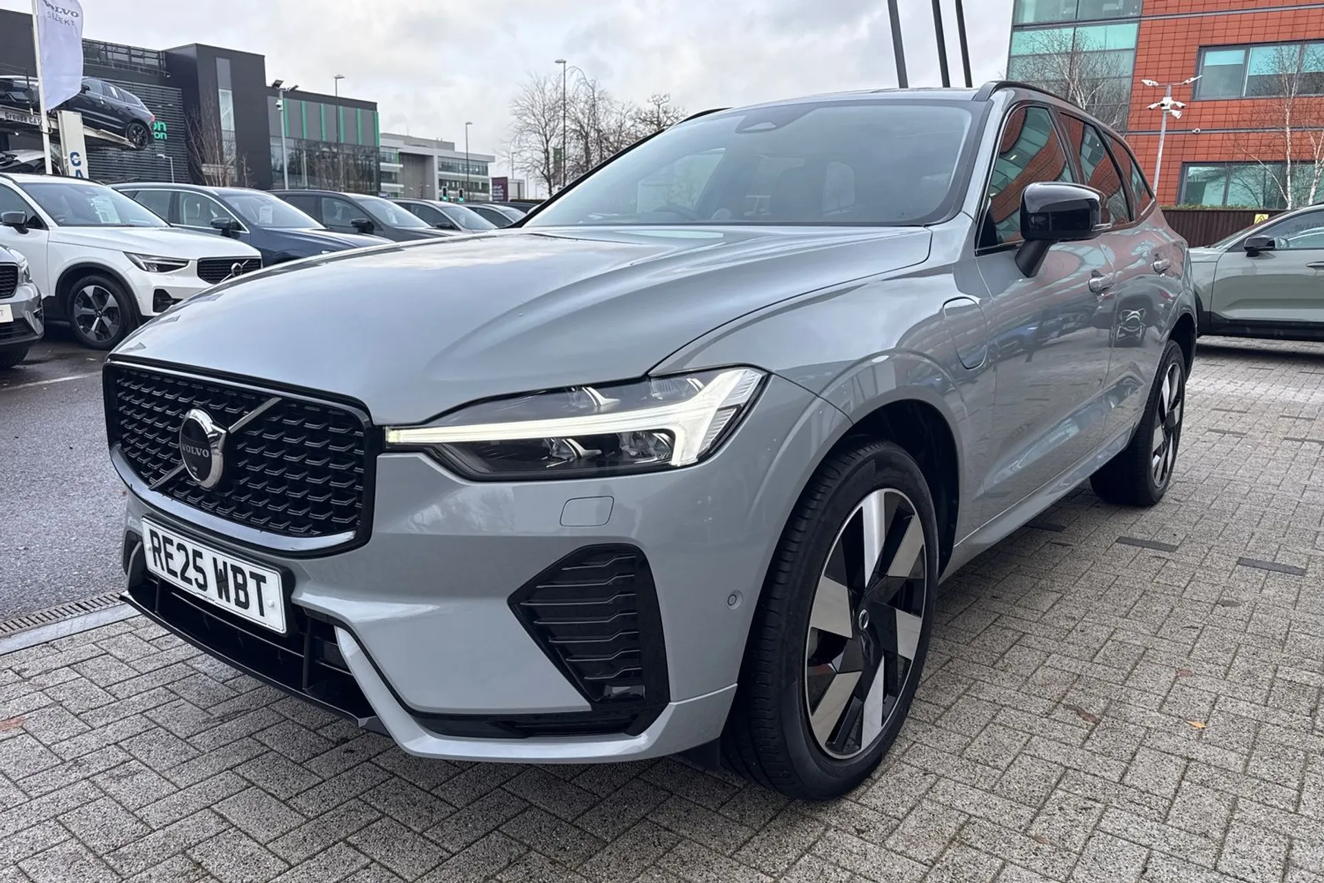 Volvo XC60 thumbnail image number 12