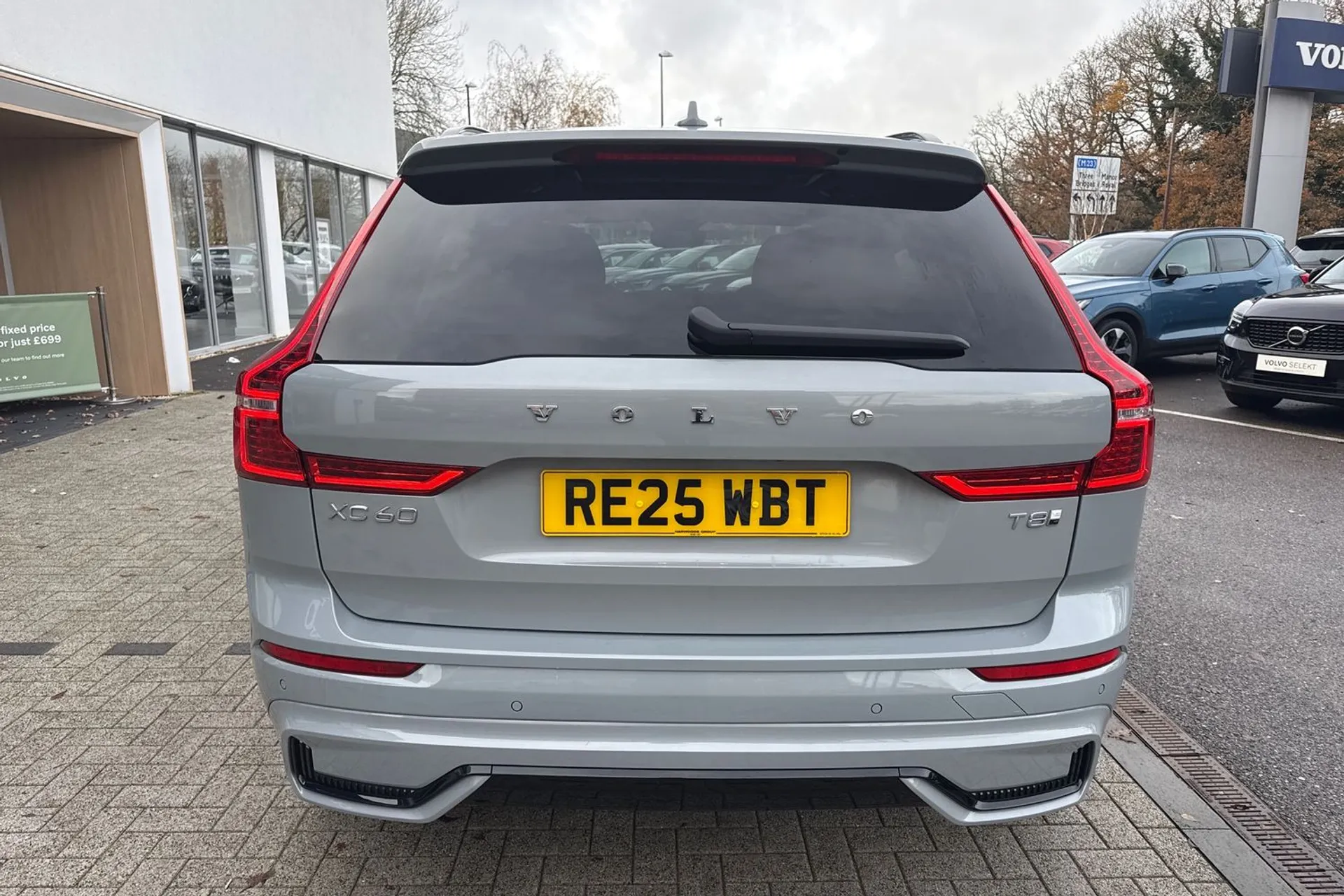 Volvo XC60 thumbnail image number 9