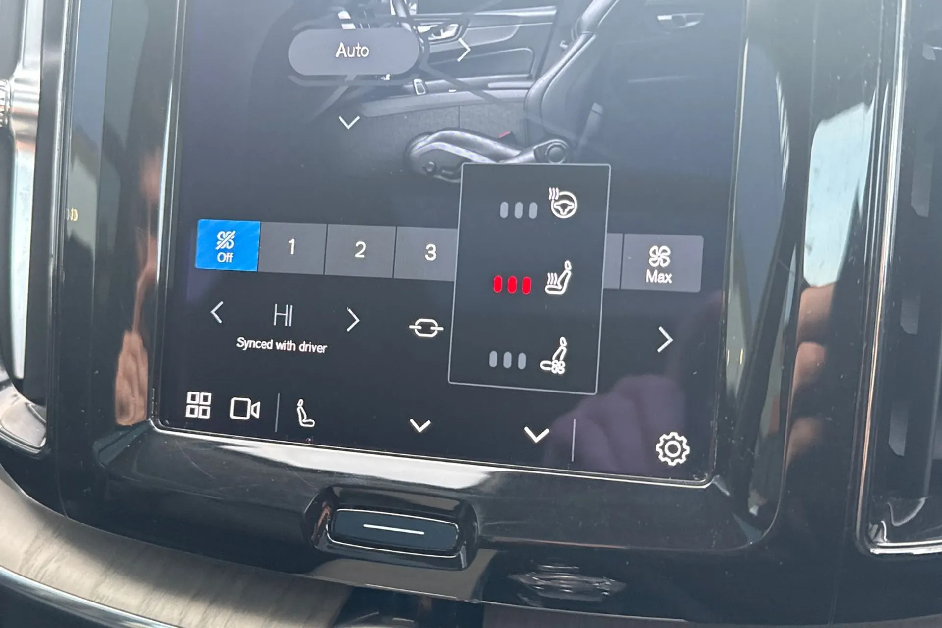 Volvo XC60 thumbnail image number 40