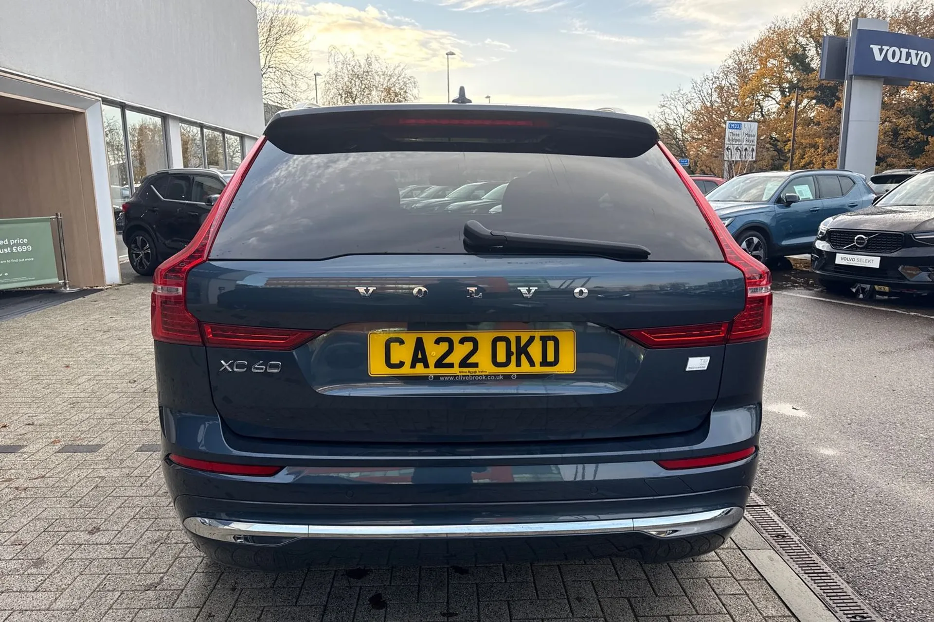 Volvo XC60 thumbnail image number 9