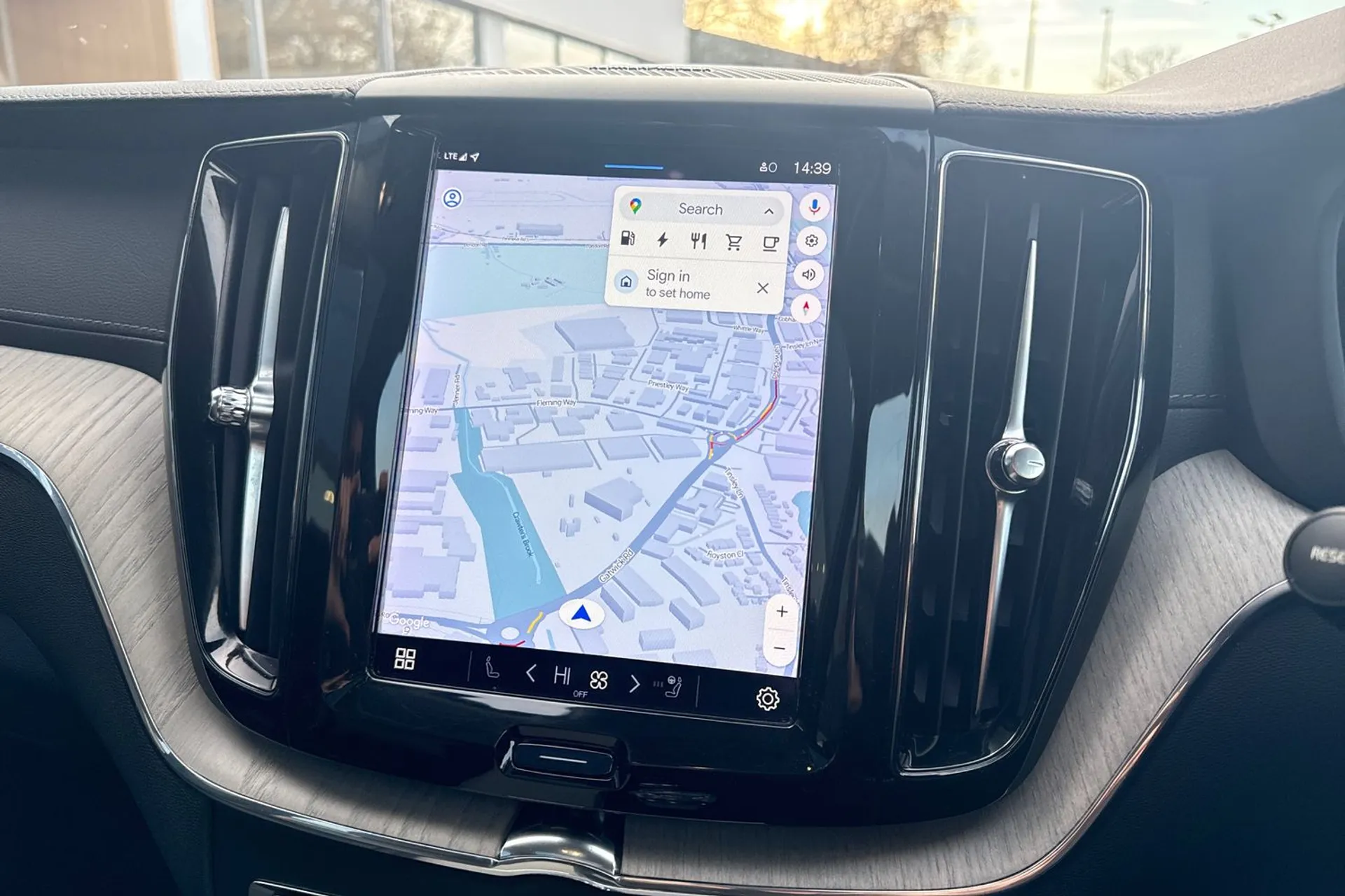 Volvo XC60 thumbnail image number 5