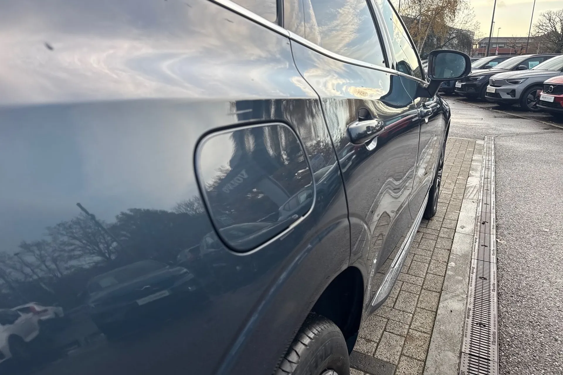 Volvo XC60 thumbnail image number 19