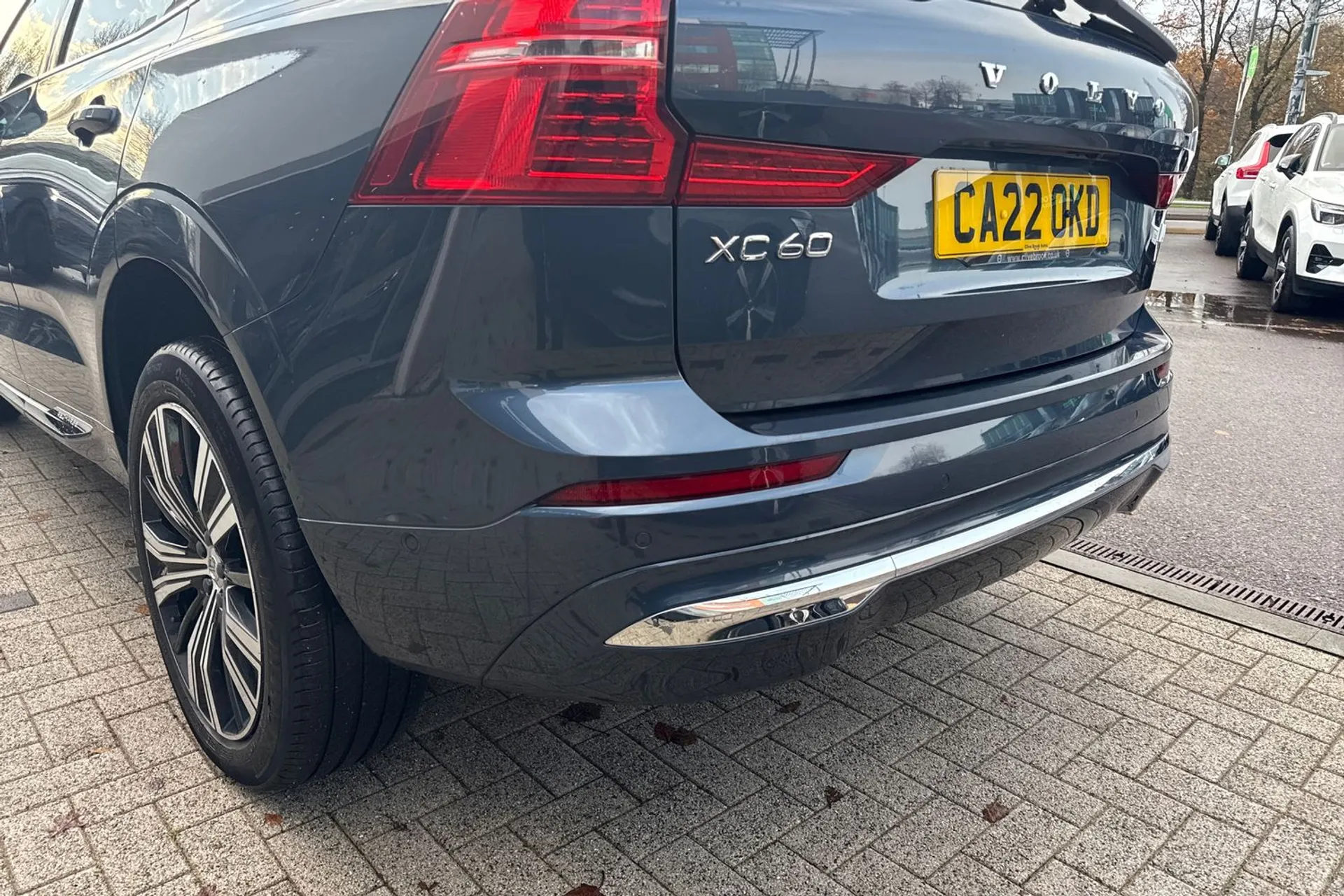 Volvo XC60 thumbnail image number 18