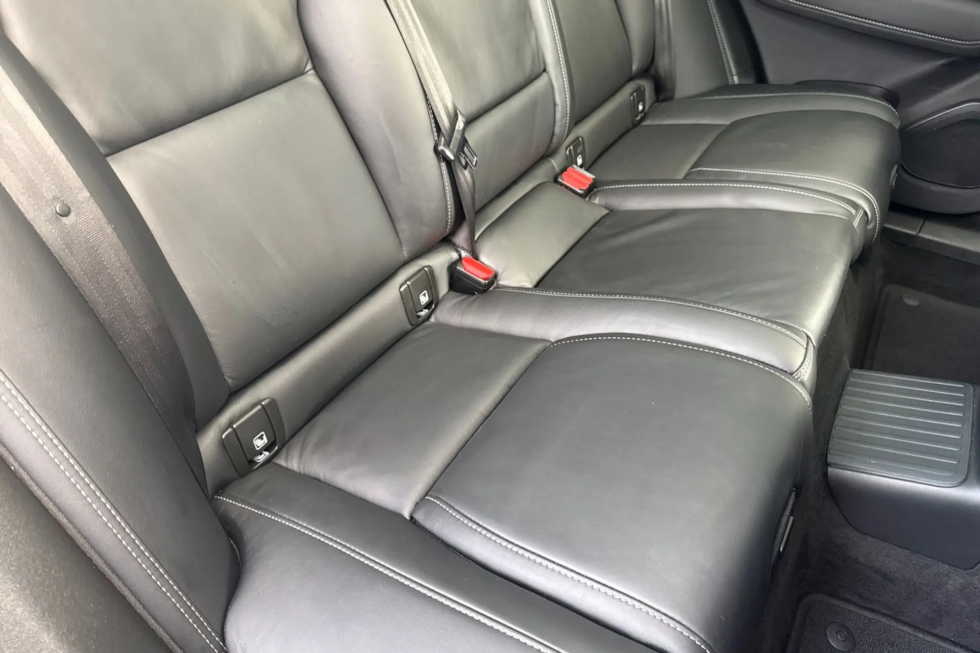 Volvo XC60 thumbnail image number 25