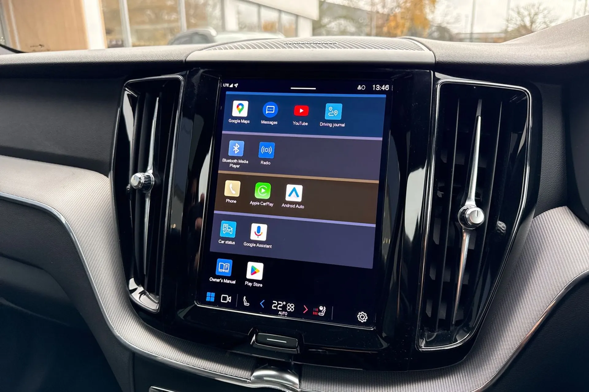 Volvo XC60 thumbnail image number 42