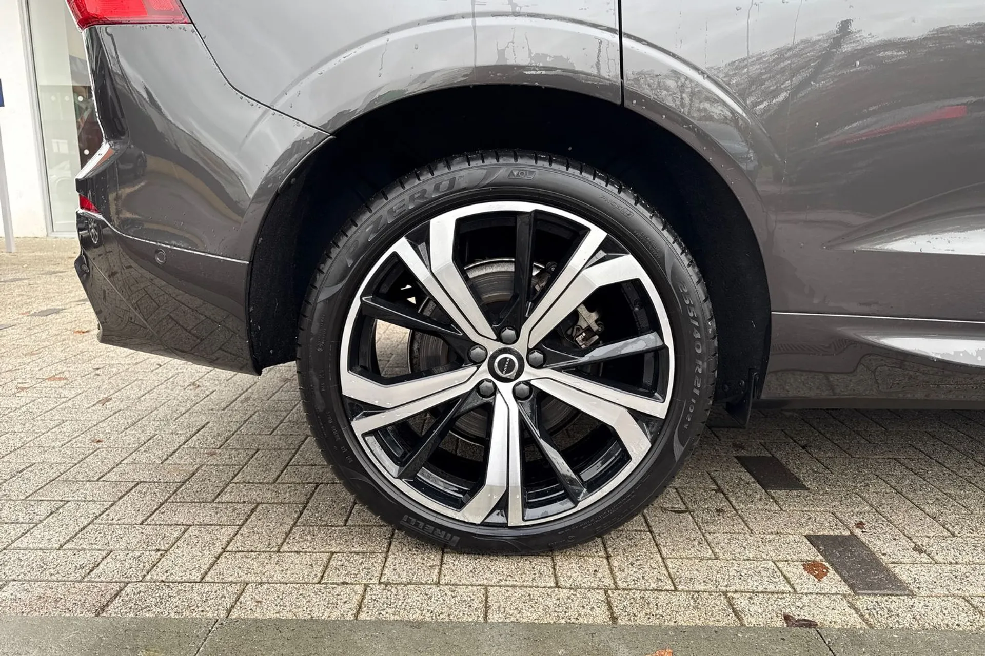 Volvo XC60 thumbnail image number 14