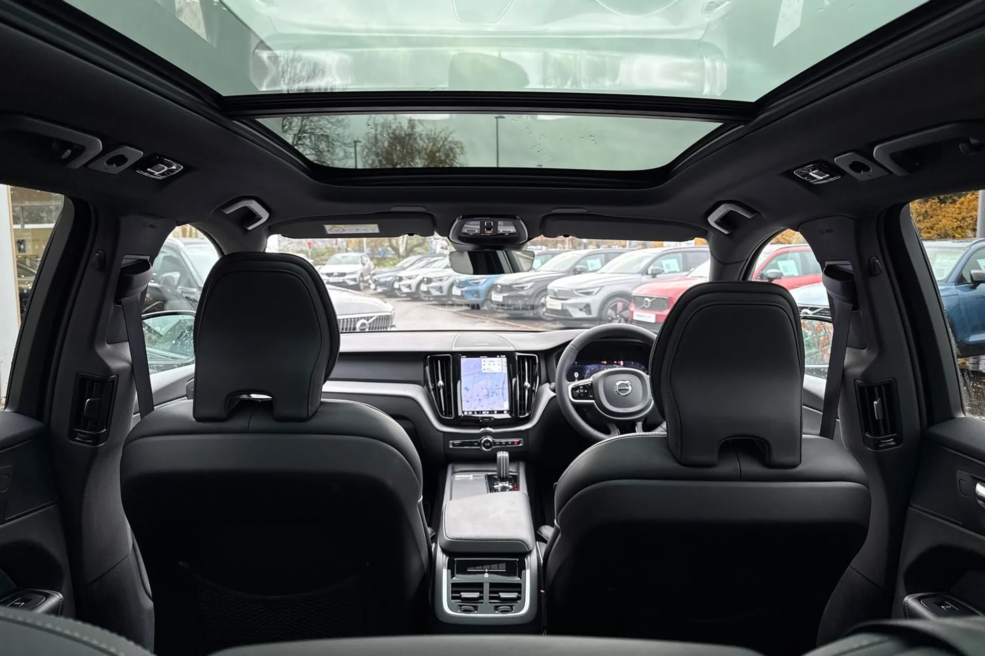 Volvo XC60 thumbnail image number 22