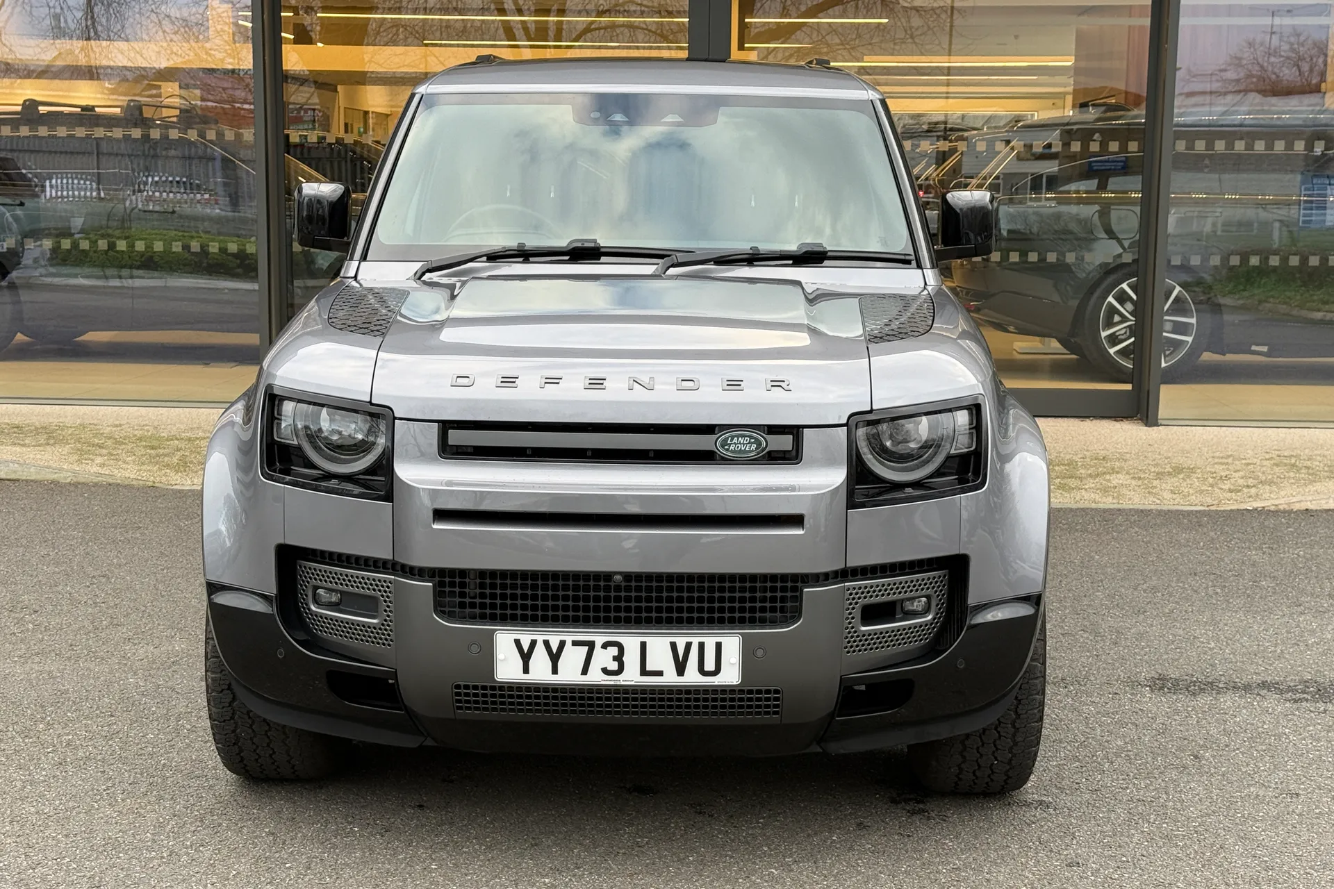 LAND ROVER DEFENDER thumbnail image number 6