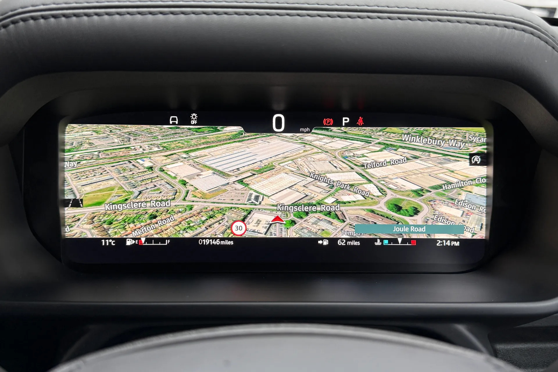 LAND ROVER DEFENDER thumbnail image number 23