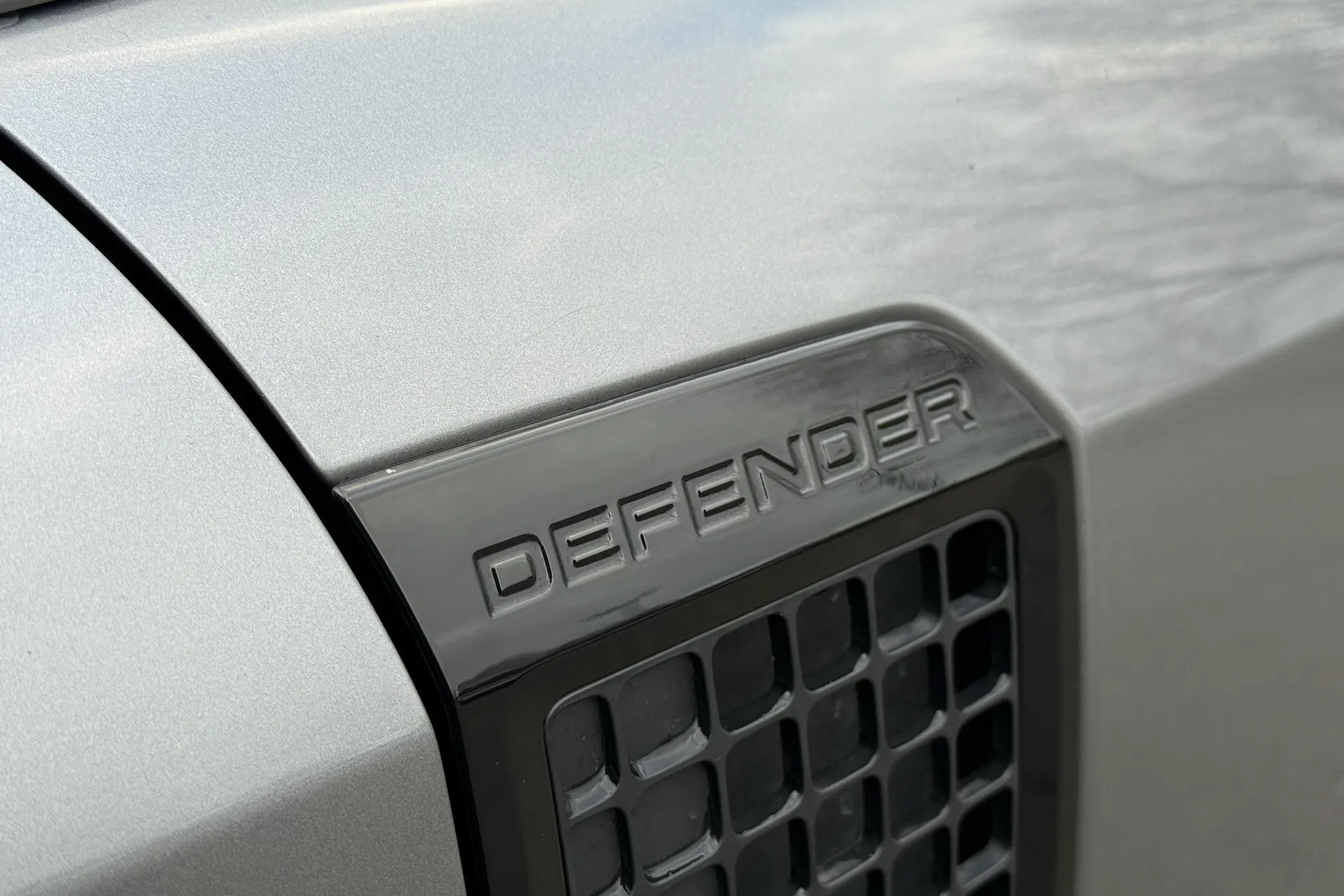 LAND ROVER DEFENDER thumbnail image number 56