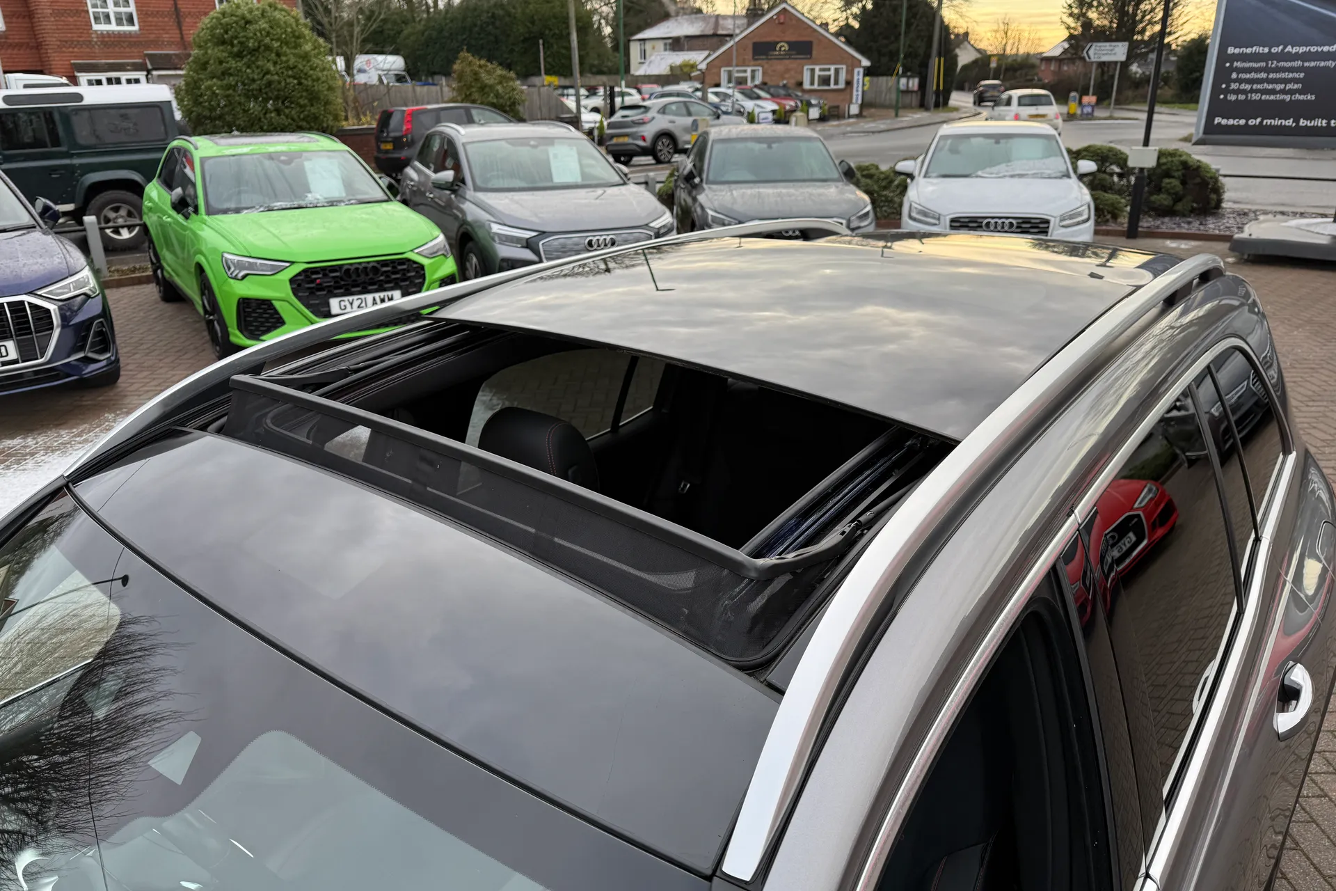 MERCEDES-BENZ GLB thumbnail image number 9