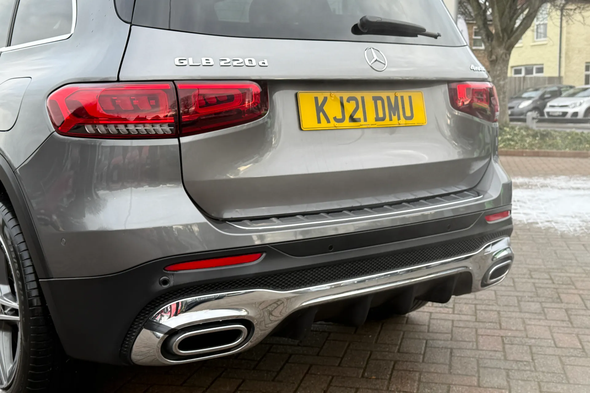 MERCEDES-BENZ GLB thumbnail image number 53