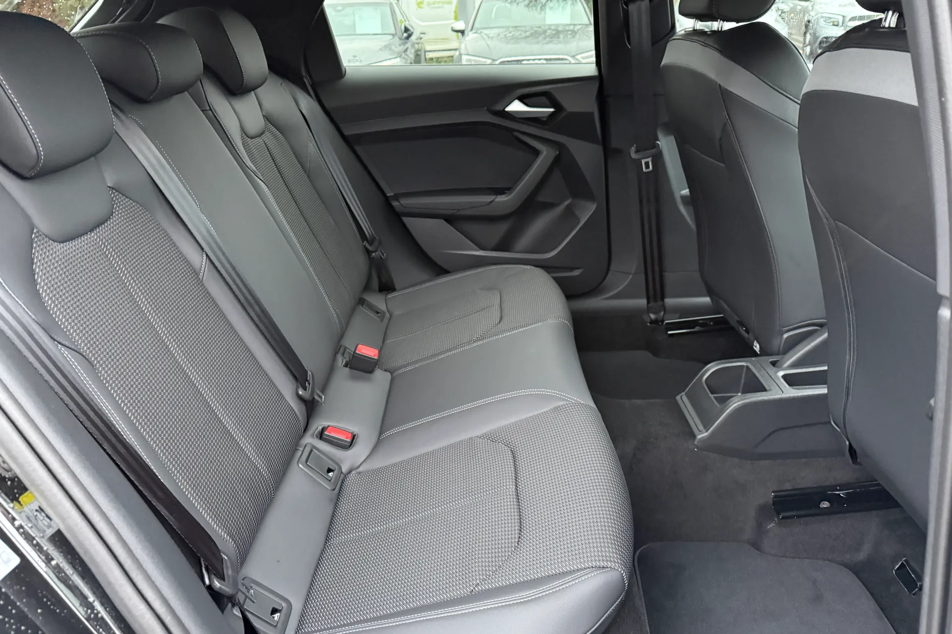 Audi A1 thumbnail image number 42