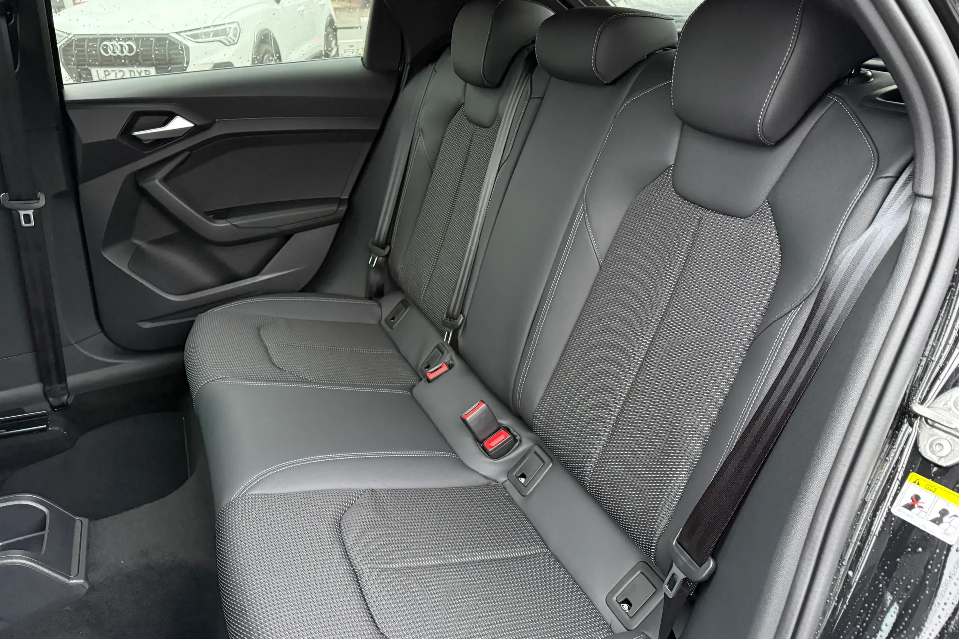 Audi A1 thumbnail image number 40
