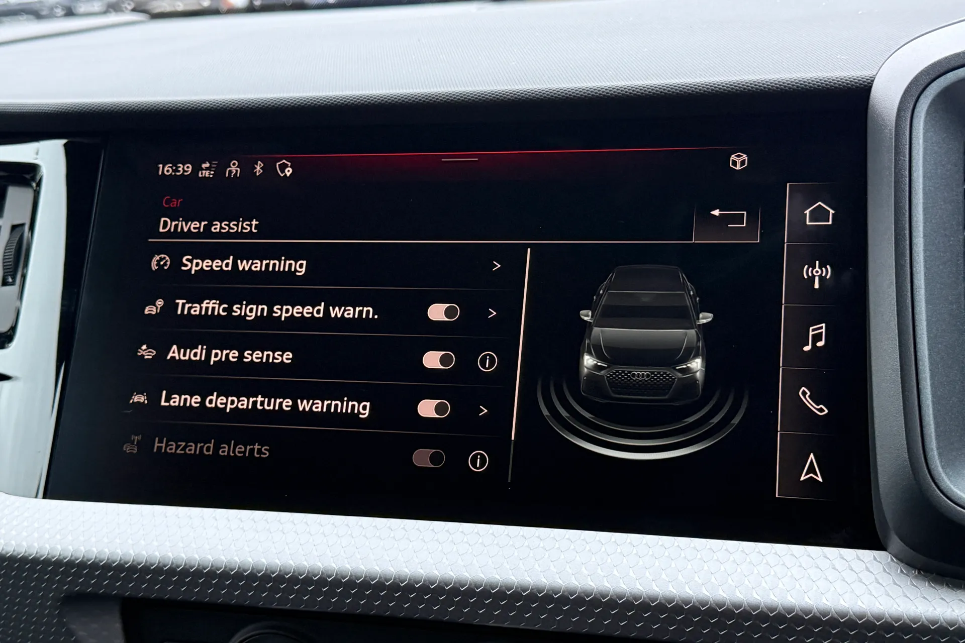 Audi A1 thumbnail image number 9