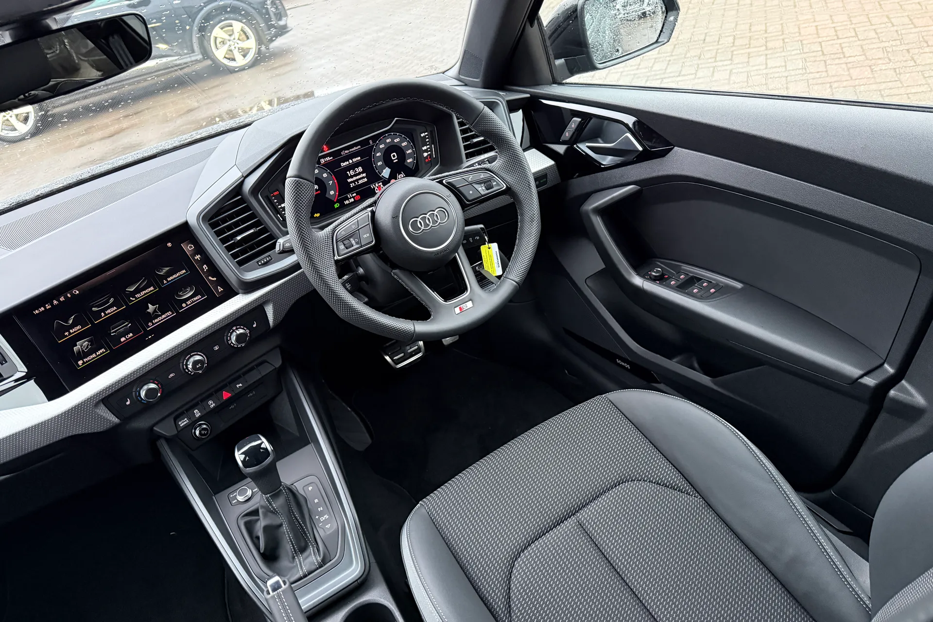 Audi A1 thumbnail image number 39