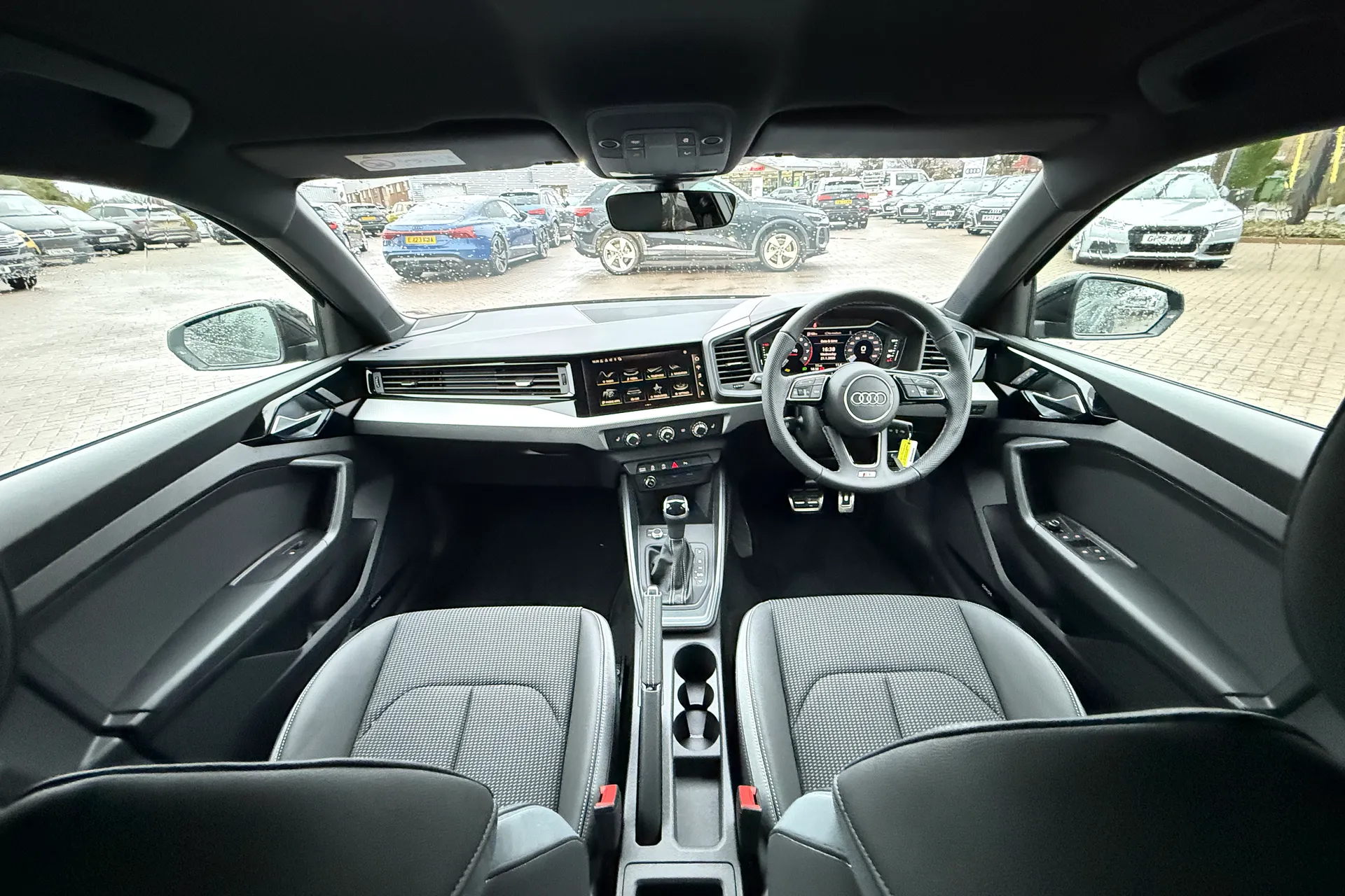 Audi A1 thumbnail image number 3