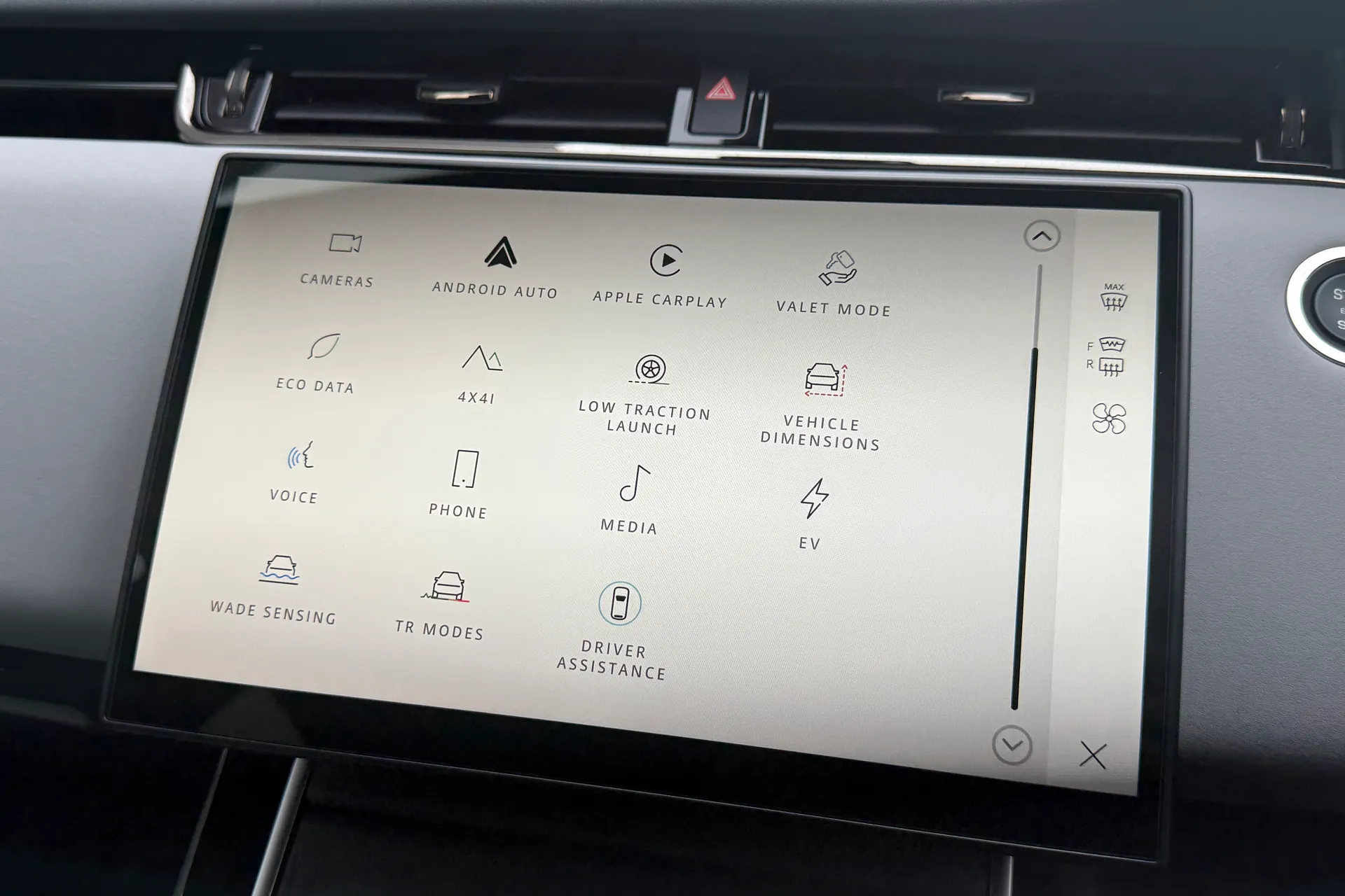 LAND ROVER RANGE ROVER EVOQUE thumbnail image number 40