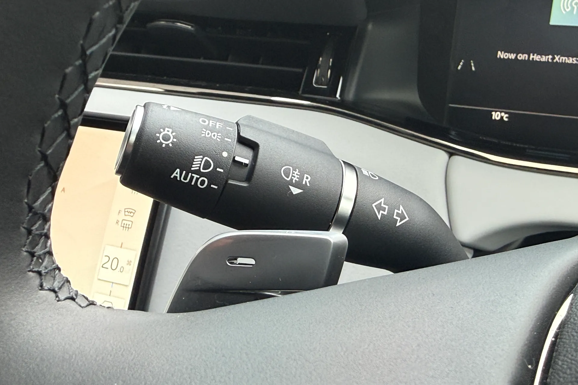 LAND ROVER RANGE ROVER EVOQUE thumbnail image number 60