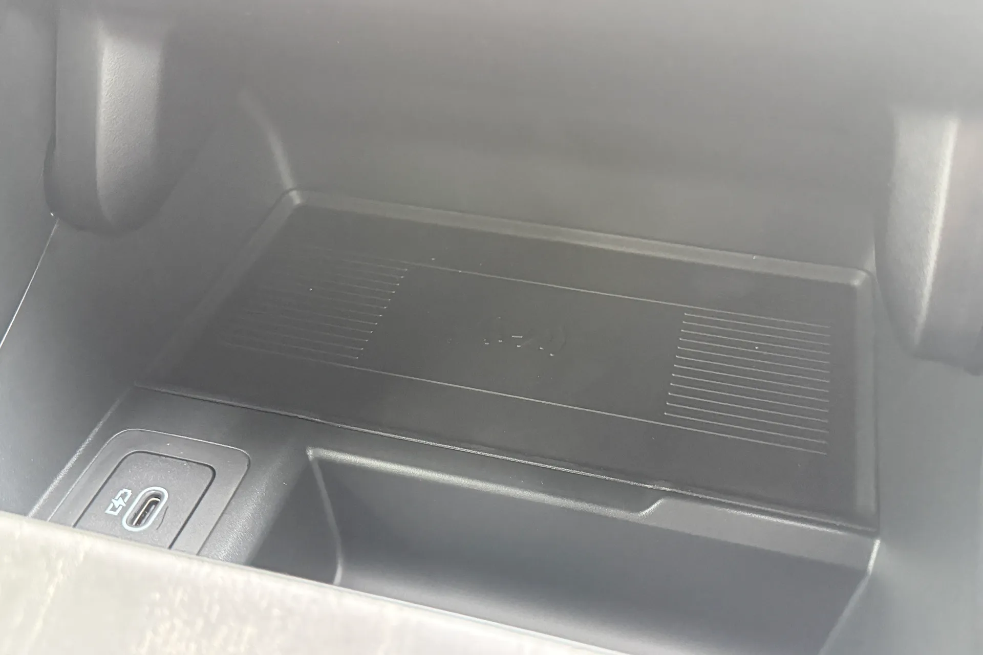 LAND ROVER RANGE ROVER EVOQUE thumbnail image number 34