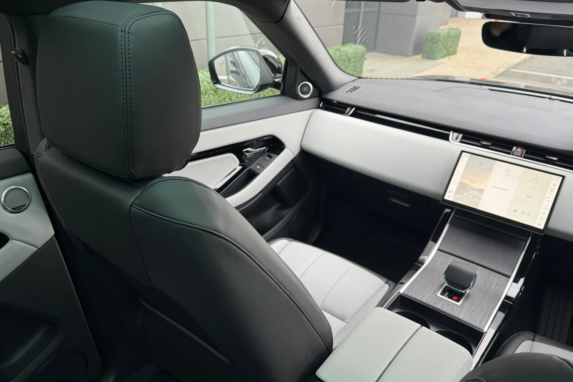 LAND ROVER RANGE ROVER EVOQUE thumbnail image number 50