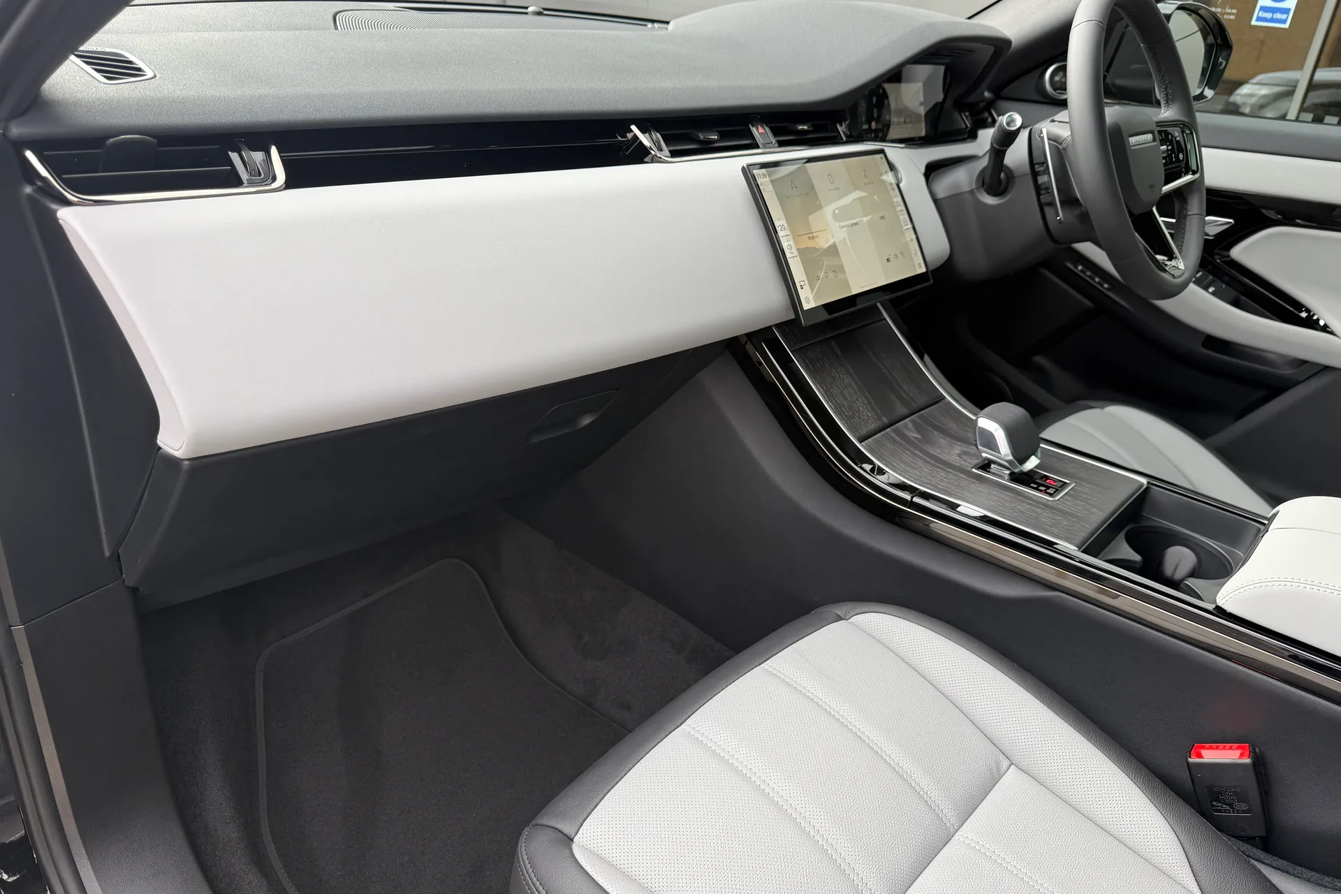 LAND ROVER RANGE ROVER EVOQUE thumbnail image number 56