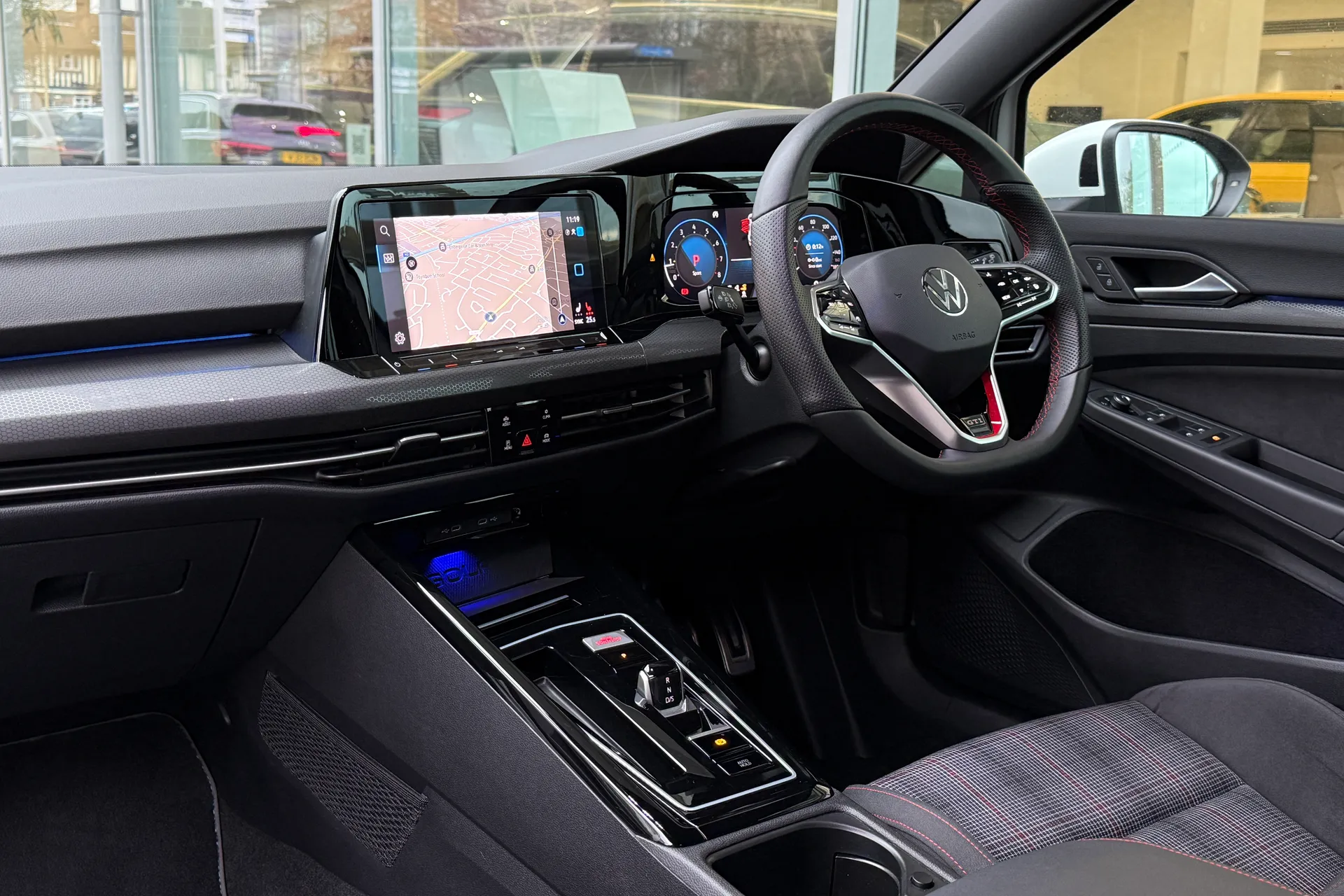 VOLKSWAGEN GOLF thumbnail image number 54