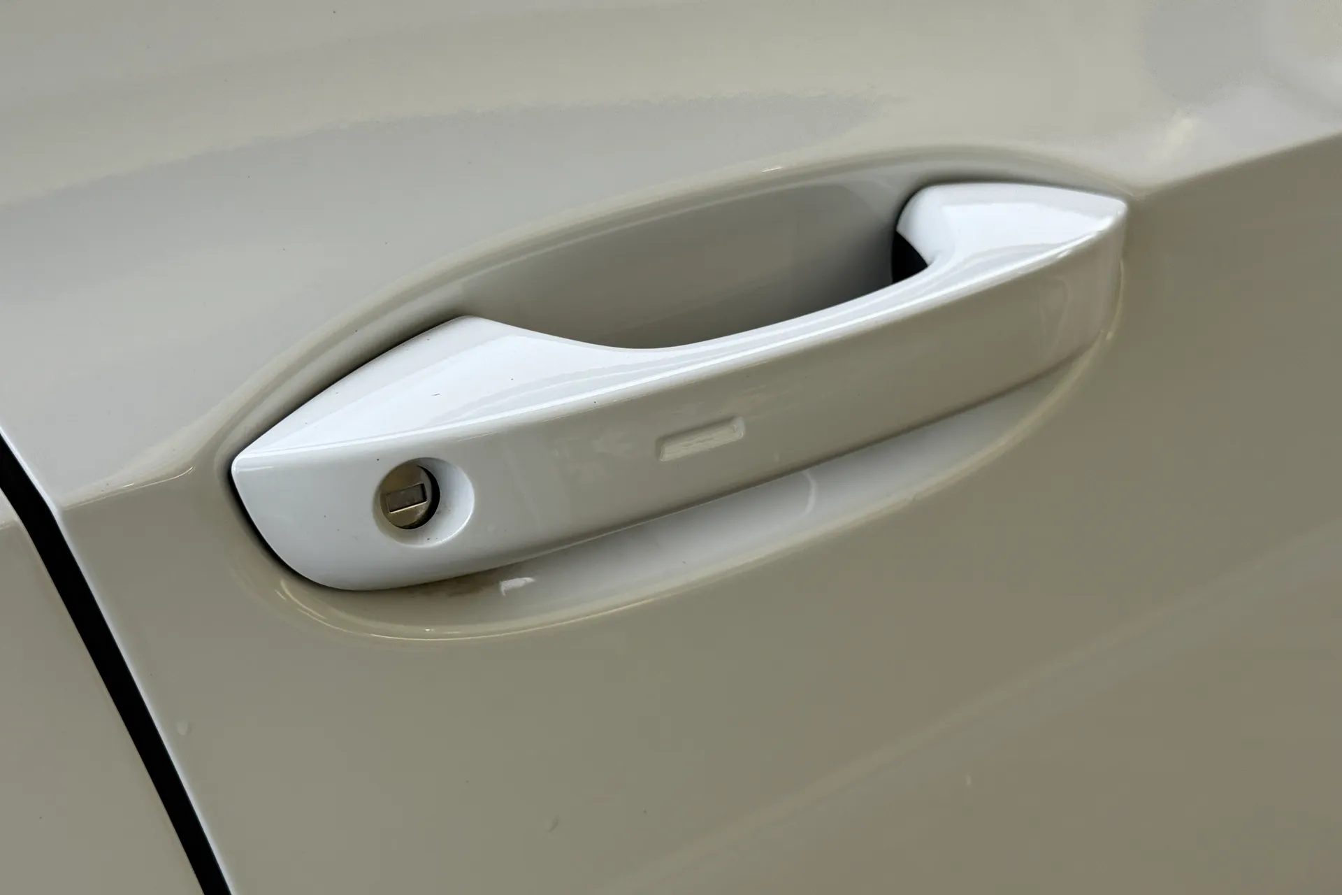 VOLKSWAGEN GOLF thumbnail image number 34