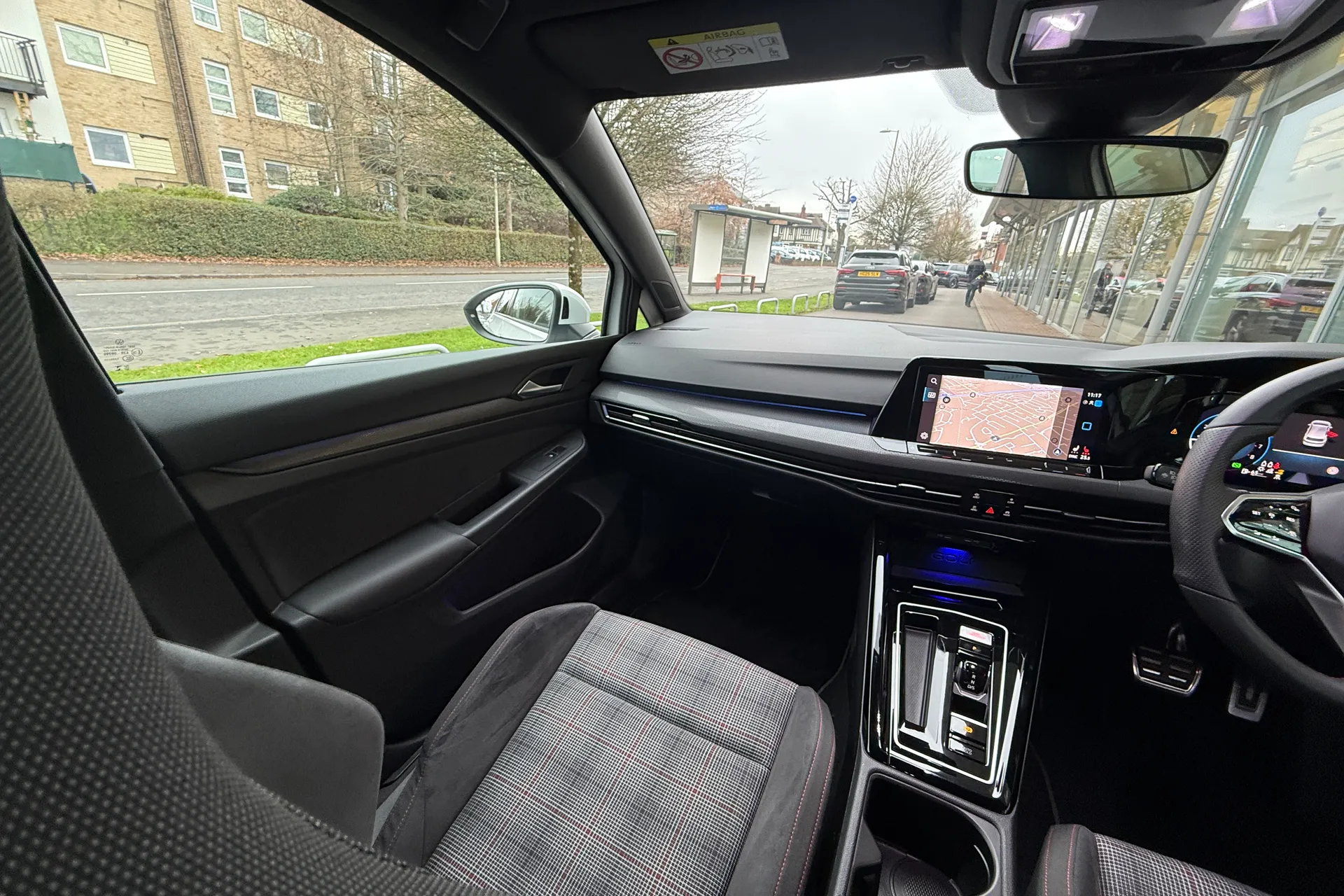 VOLKSWAGEN GOLF thumbnail image number 43