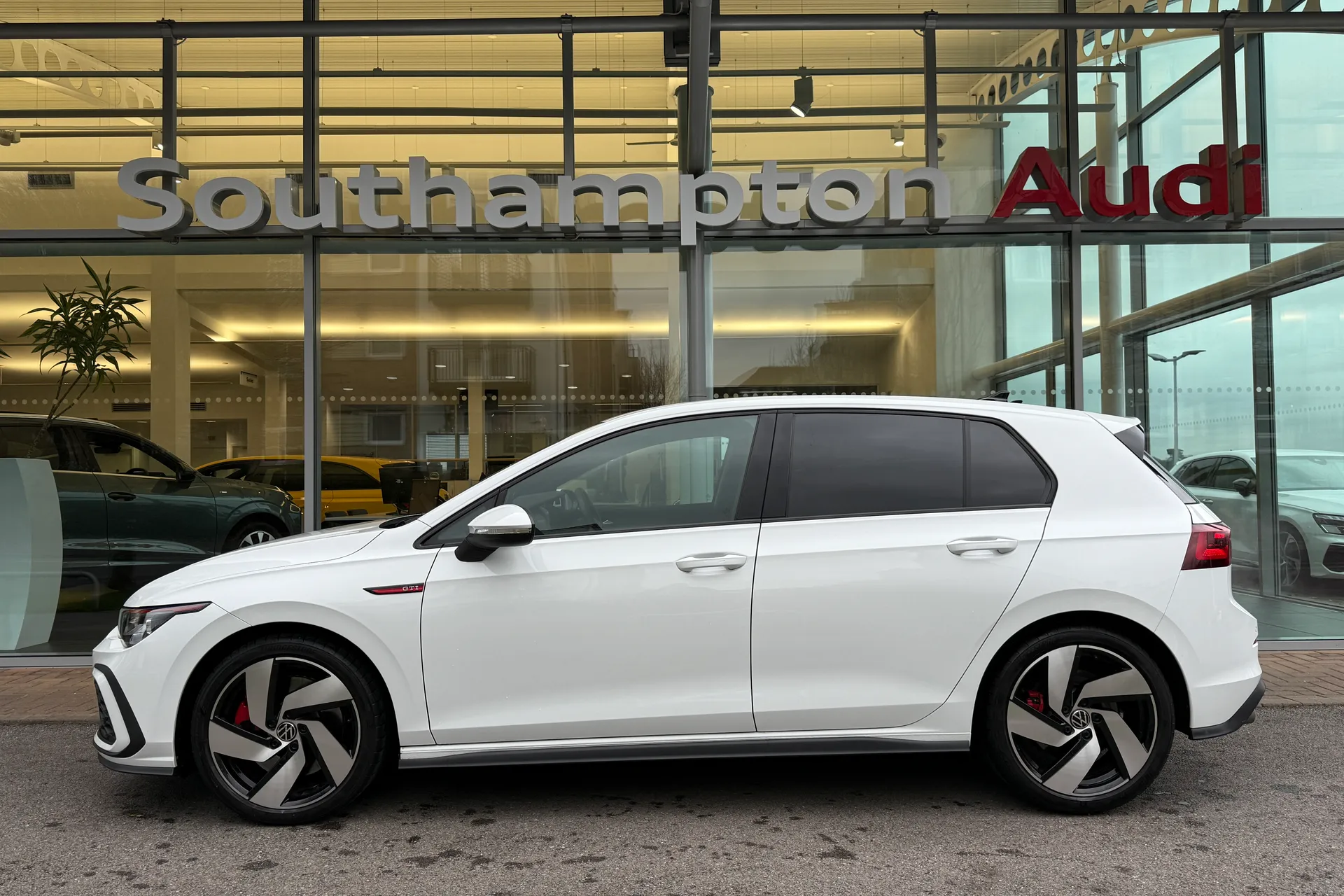 VOLKSWAGEN GOLF thumbnail image number 55