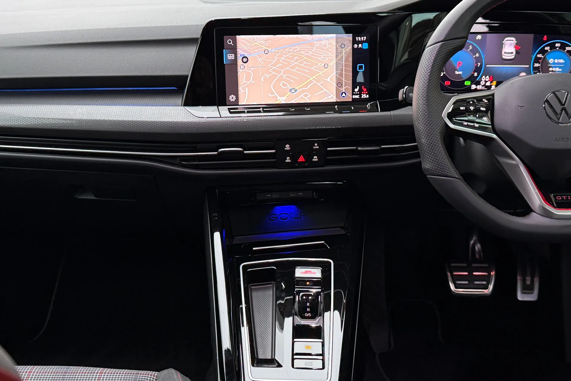 VOLKSWAGEN GOLF thumbnail image number 40