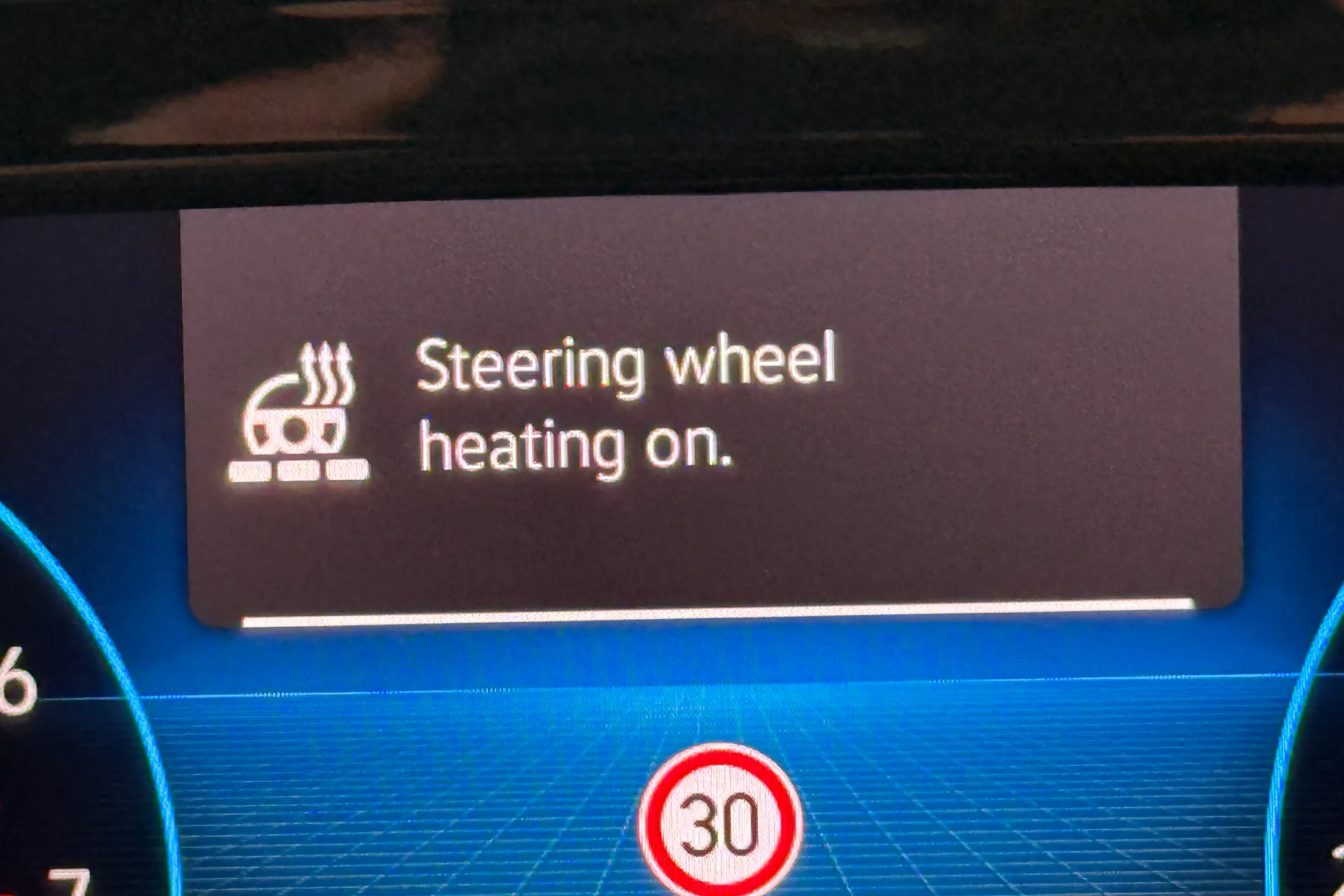 VOLKSWAGEN GOLF thumbnail image number 7