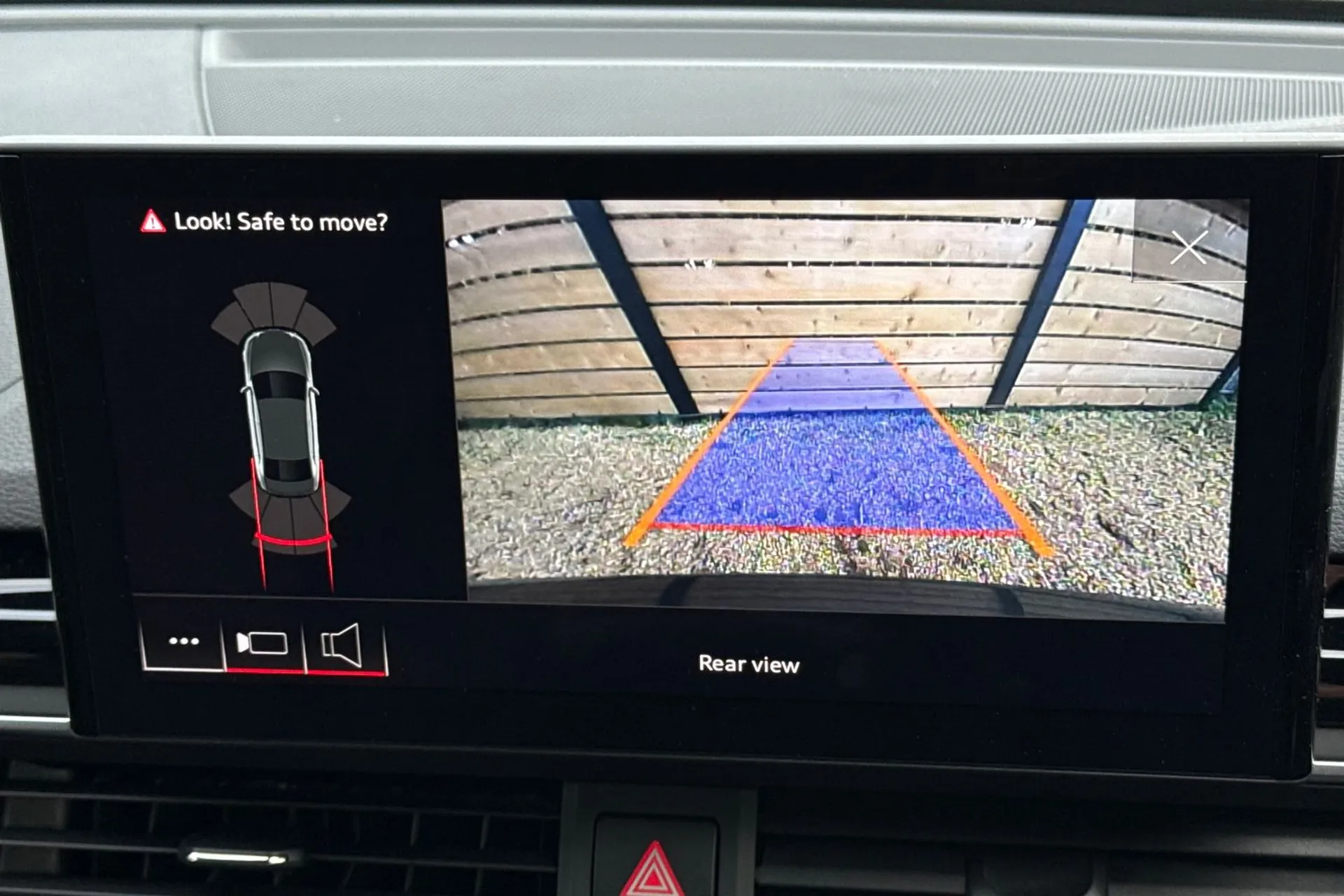 Audi A4 thumbnail image number 5