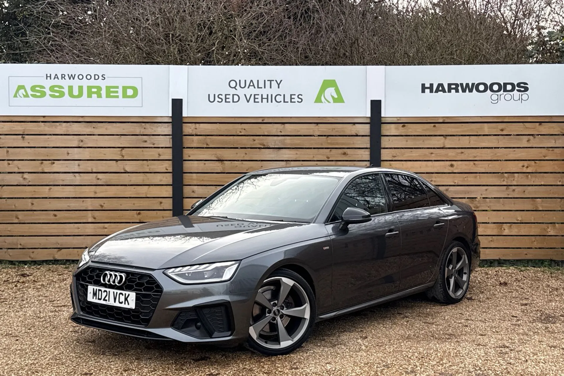 Audi A4 thumbnail image number 12