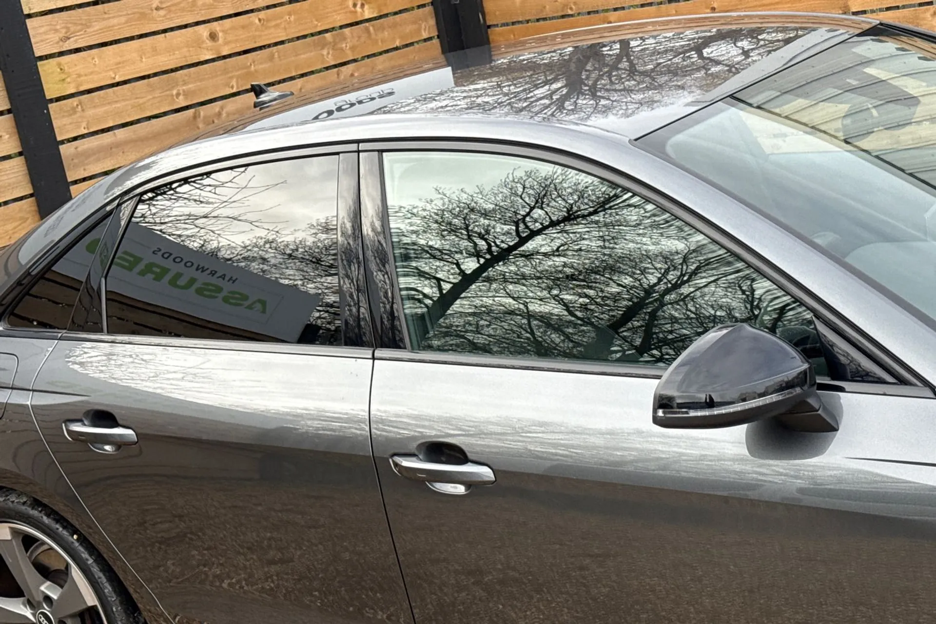 Audi A4 thumbnail image number 15