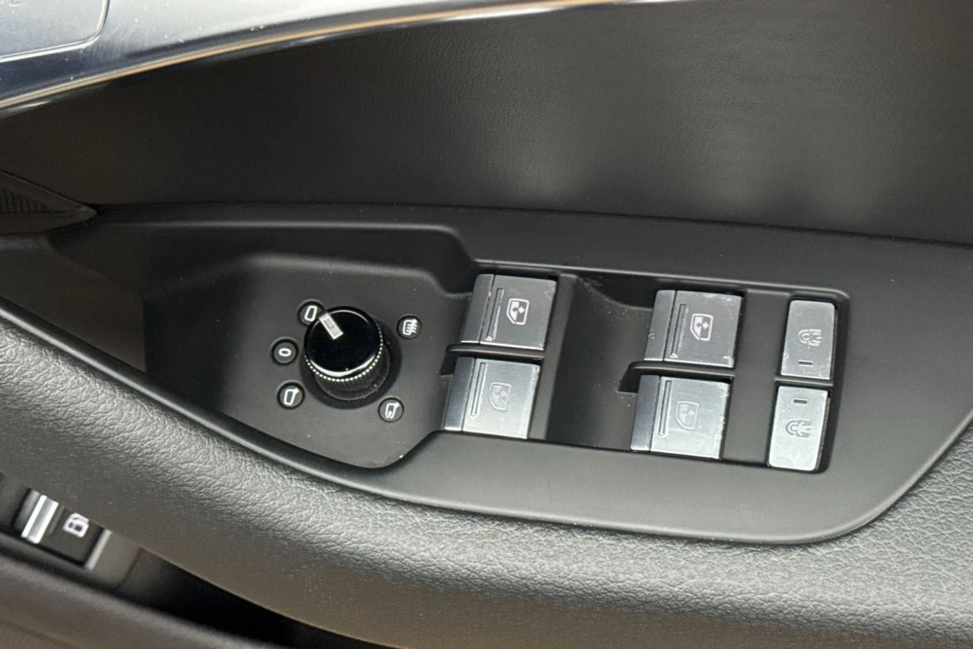 Audi A7 thumbnail image number 46