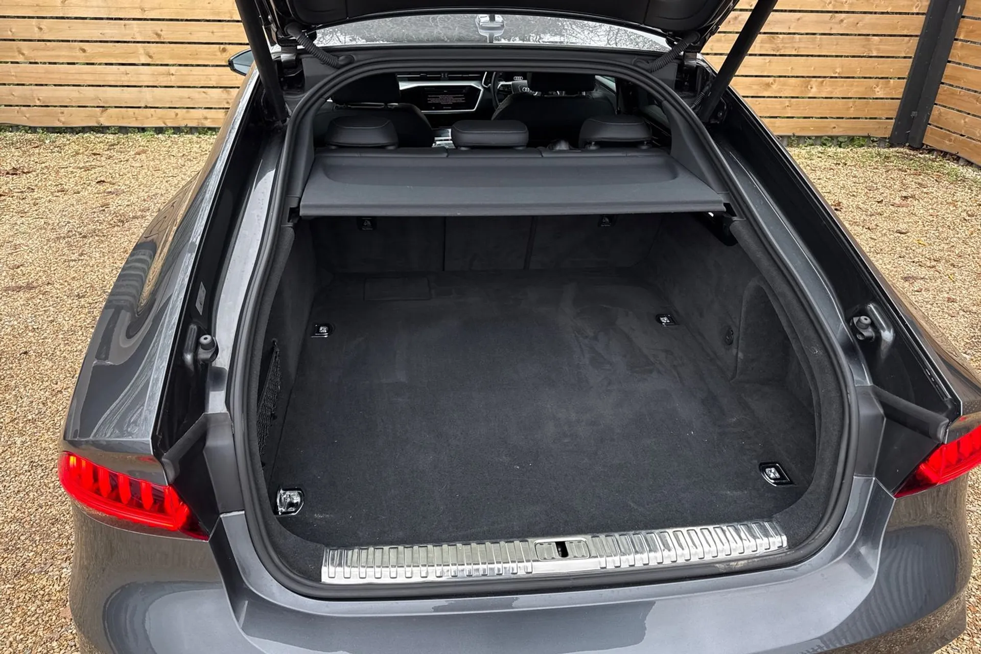 Audi A7 thumbnail image number 20