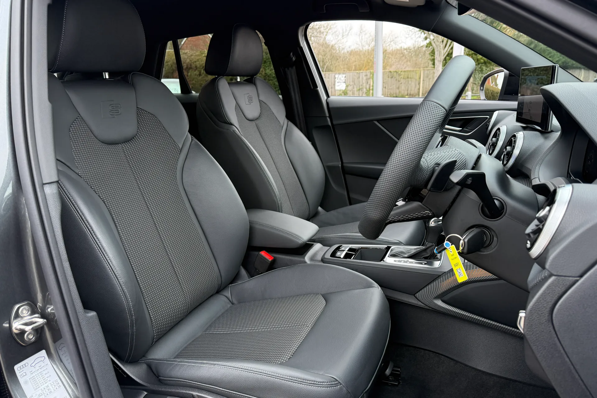 Audi Q2 thumbnail image number 25