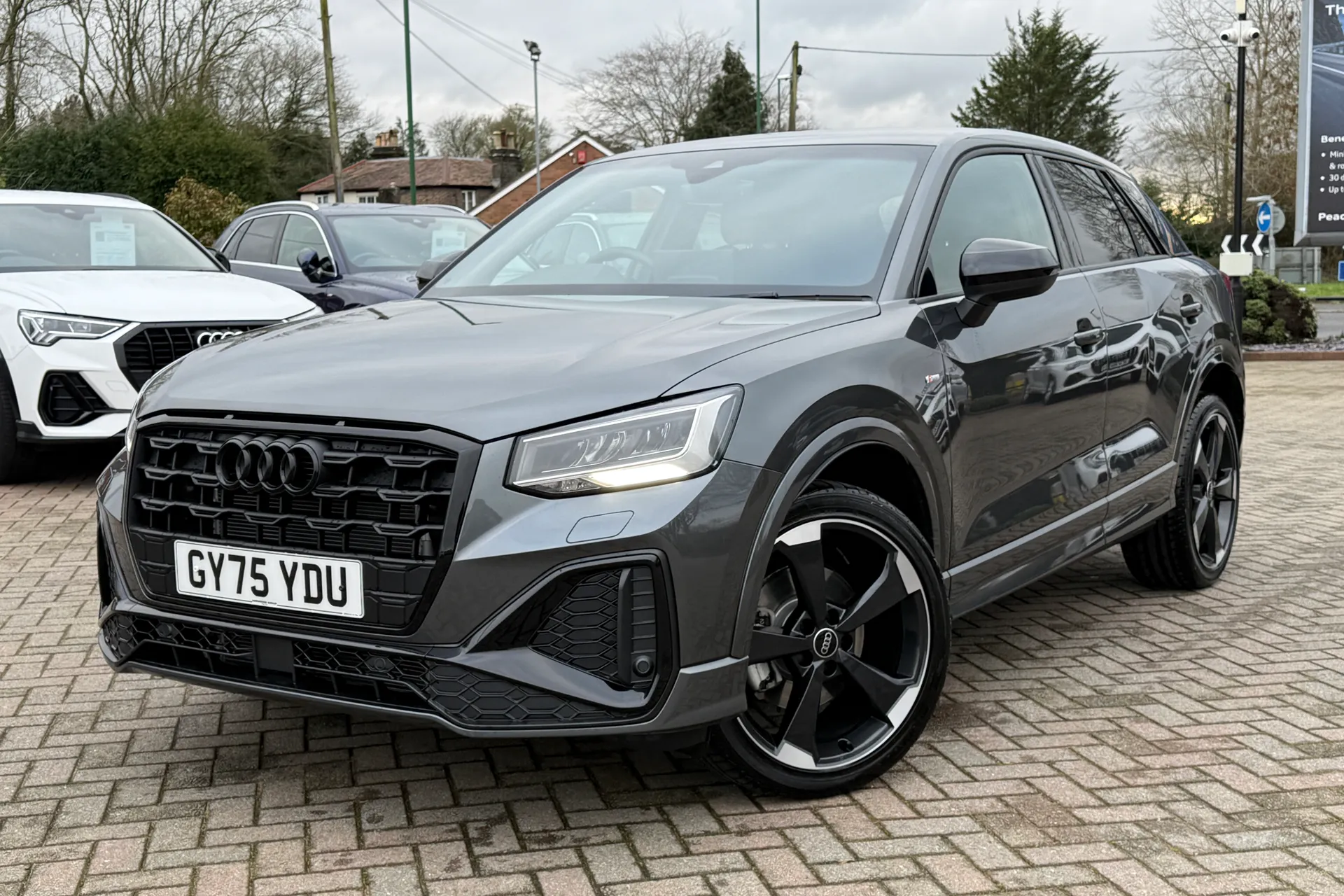 Audi Q2 thumbnail image number 24