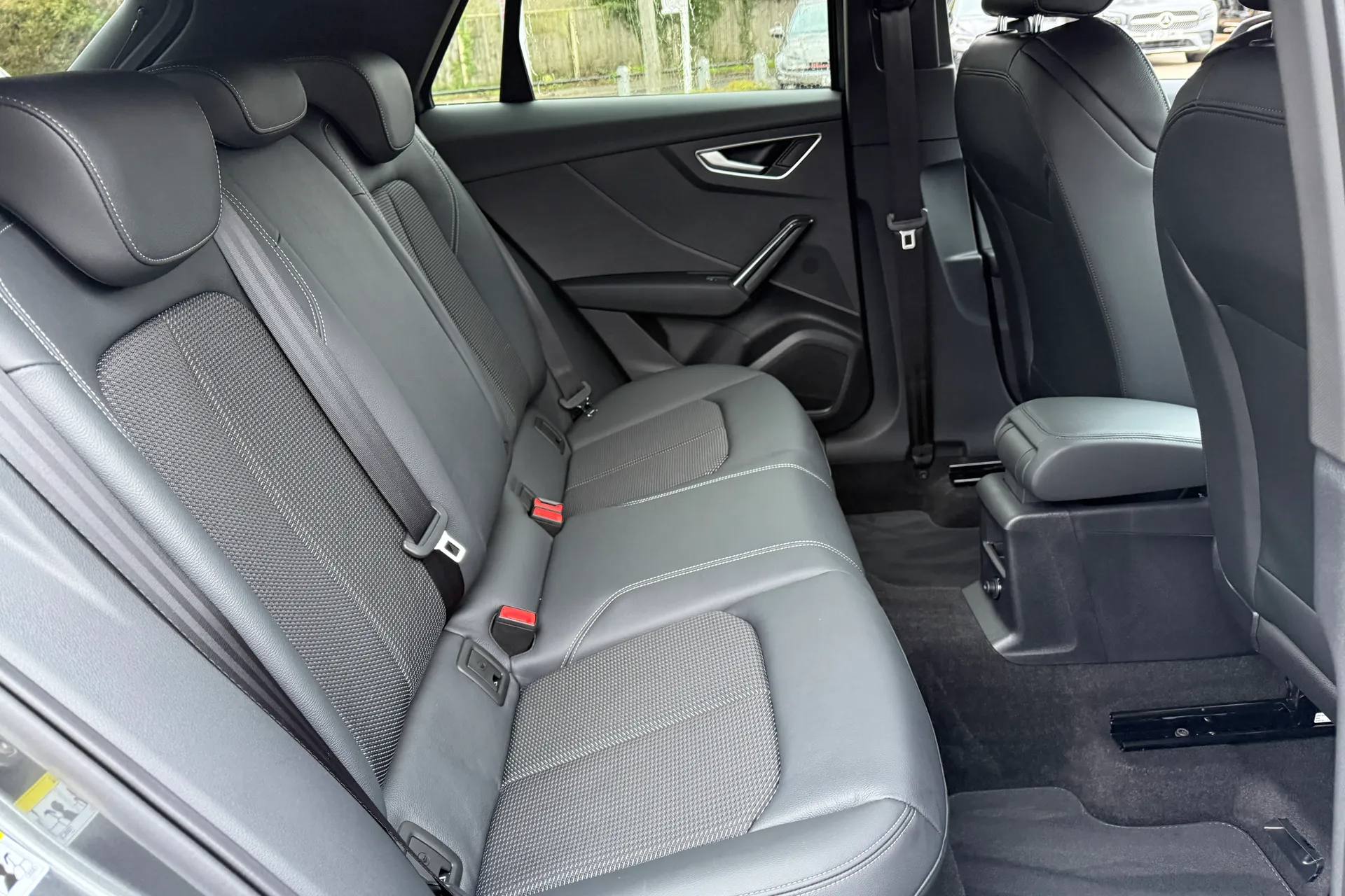 Audi Q2 thumbnail image number 44