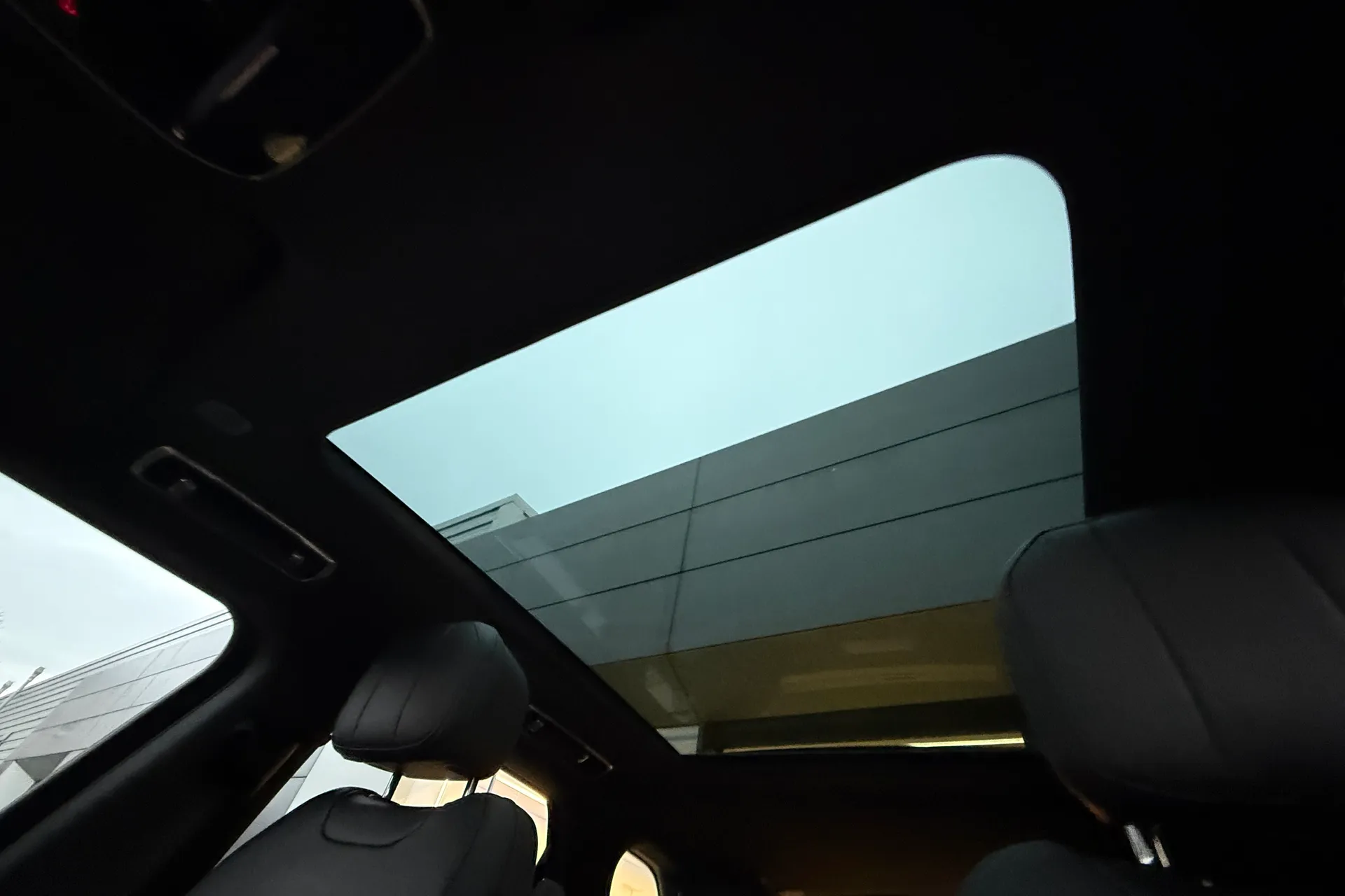 LAND ROVER RANGE ROVER SPORT thumbnail image number 5