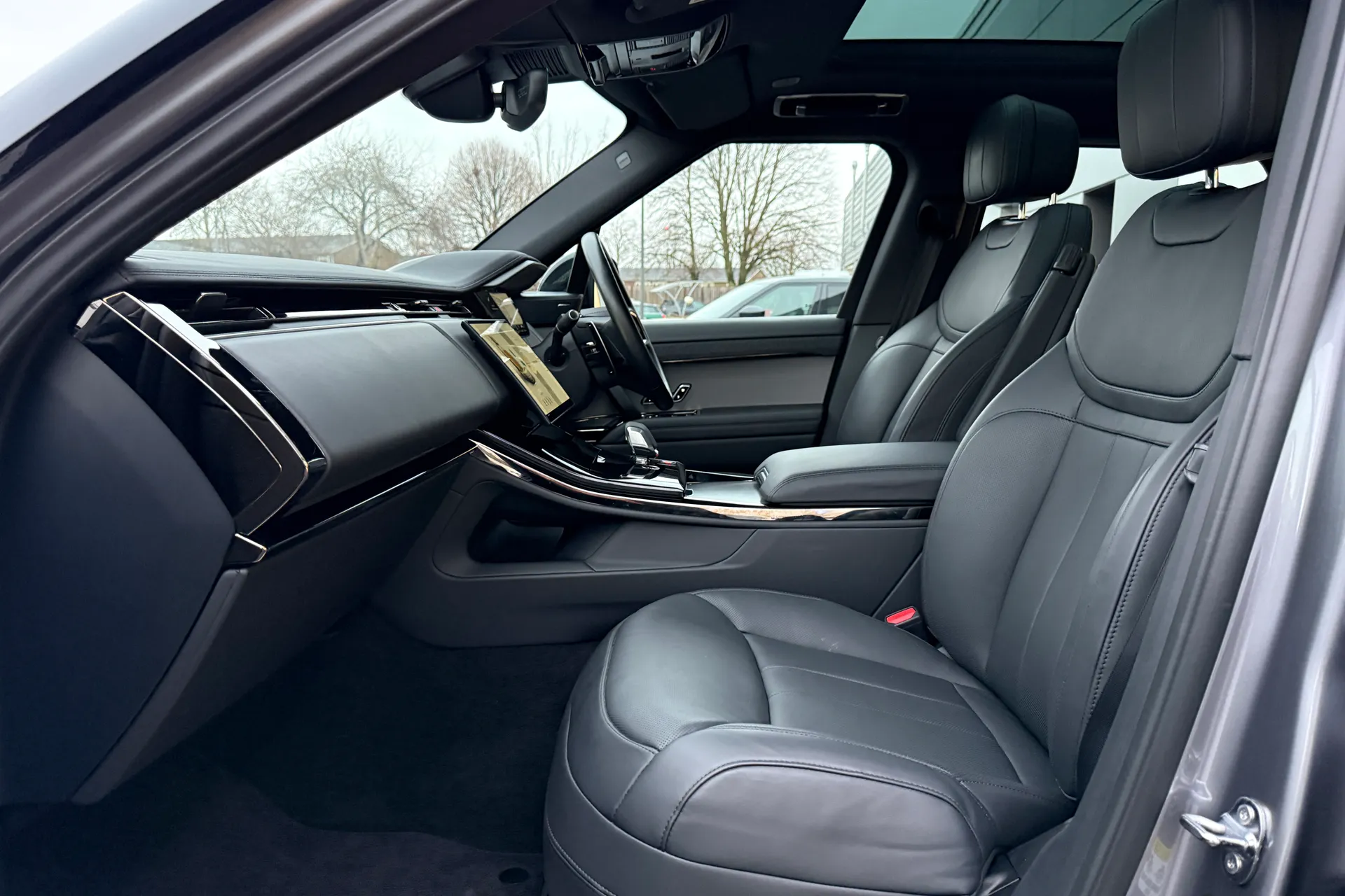 LAND ROVER RANGE ROVER SPORT thumbnail image number 10