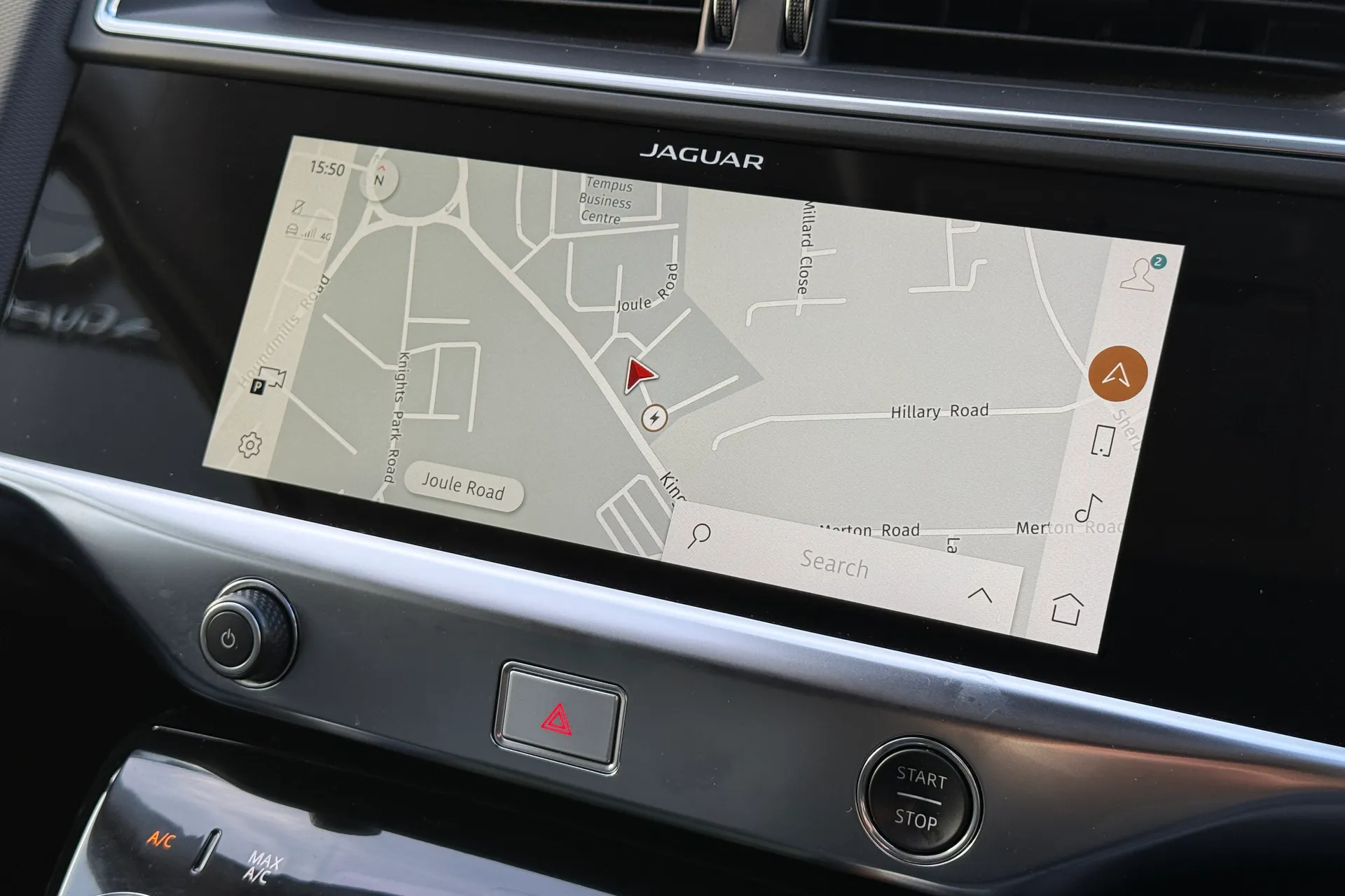 Jaguar I-PACE thumbnail image number 27