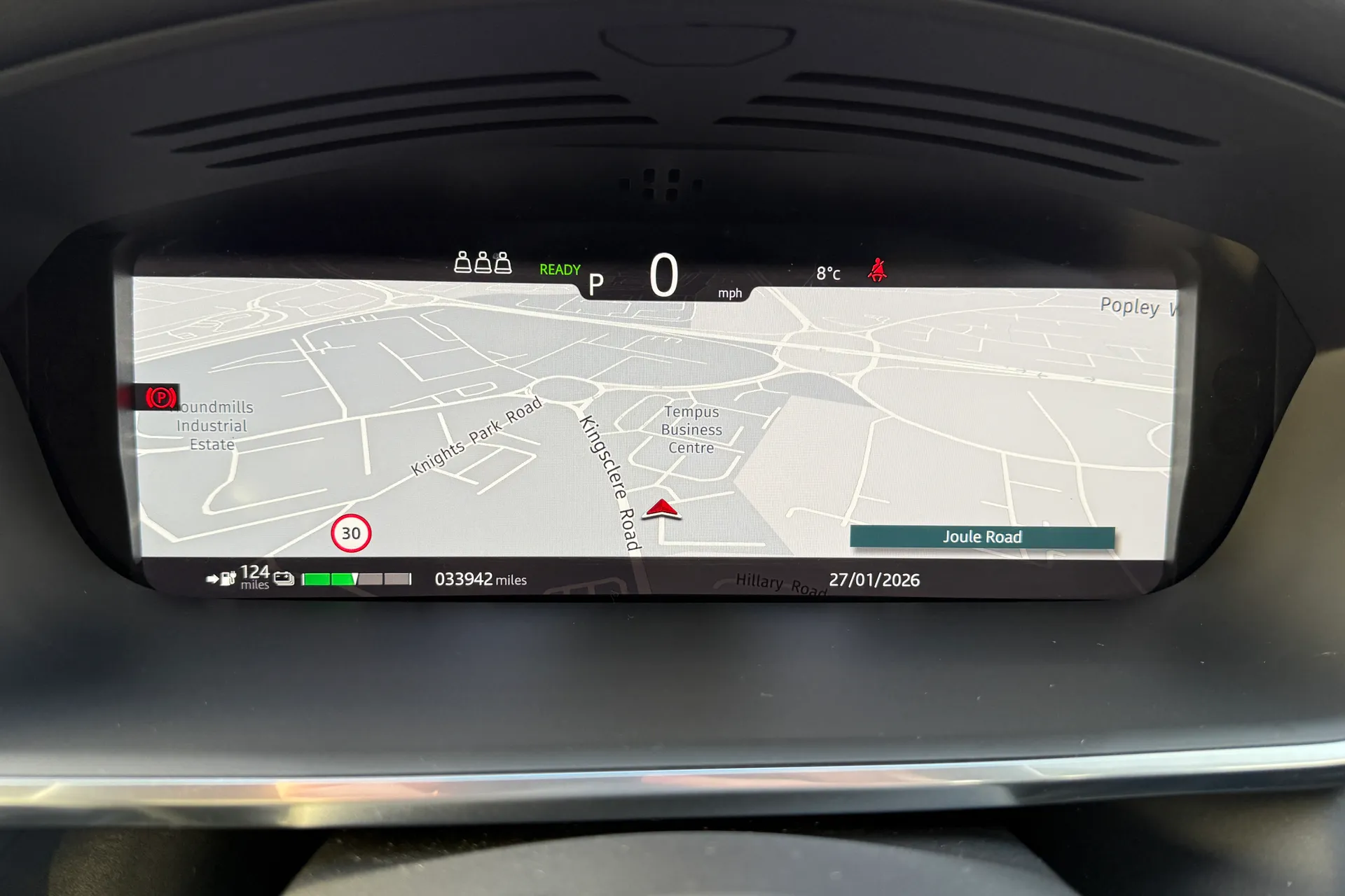 Jaguar I-PACE thumbnail image number 22