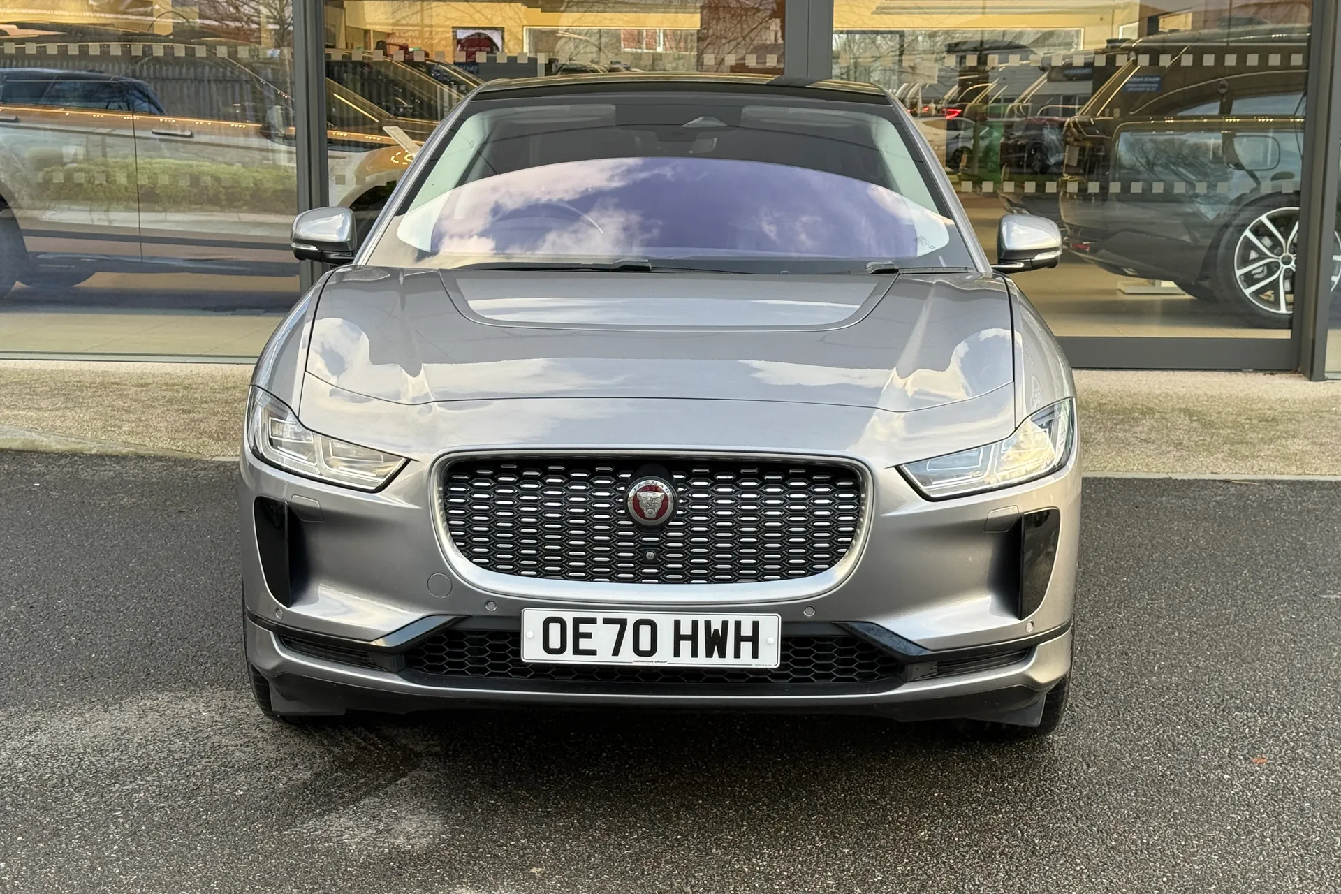Jaguar I-PACE thumbnail image number 6
