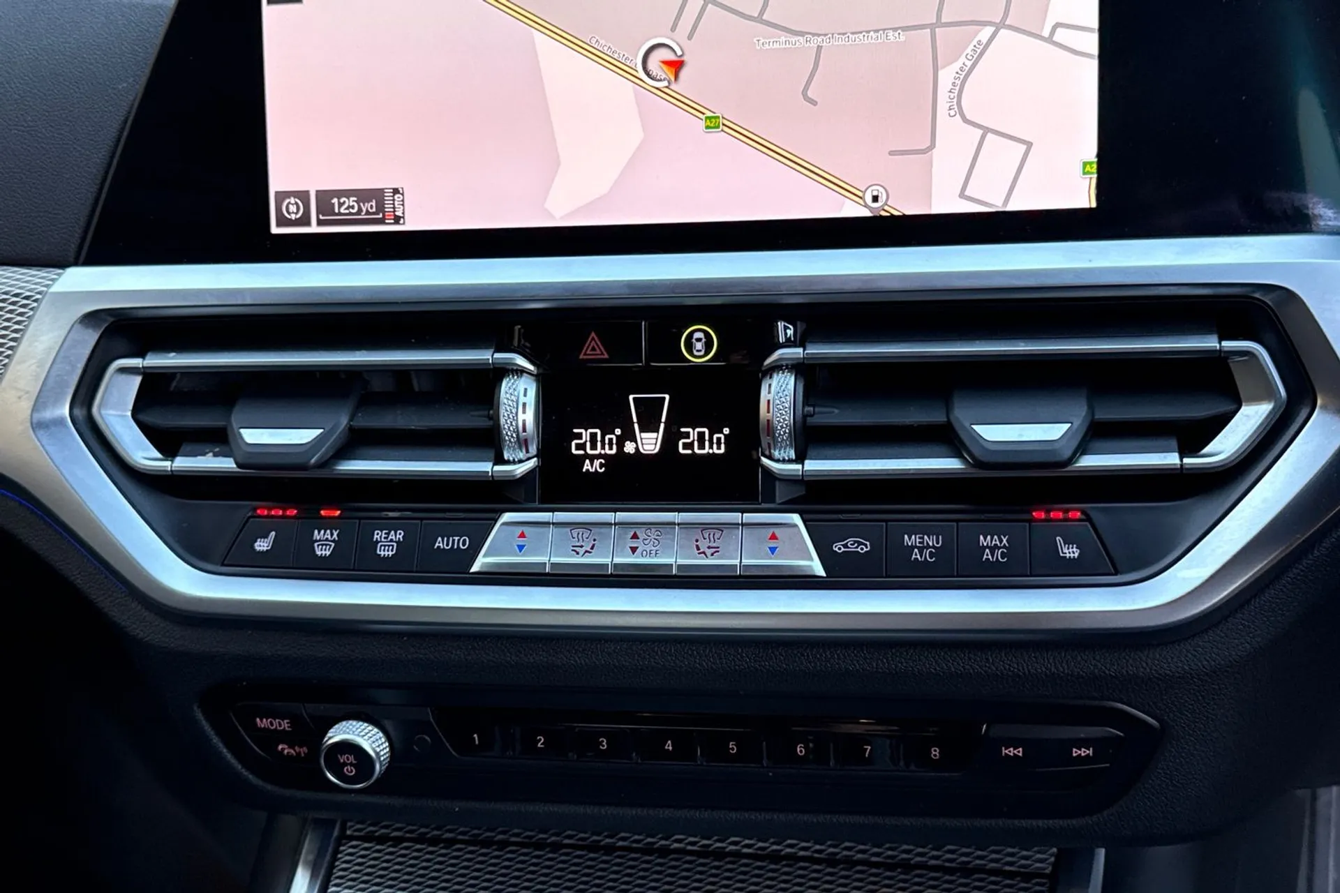 BMW 3 SERIES thumbnail image number 40