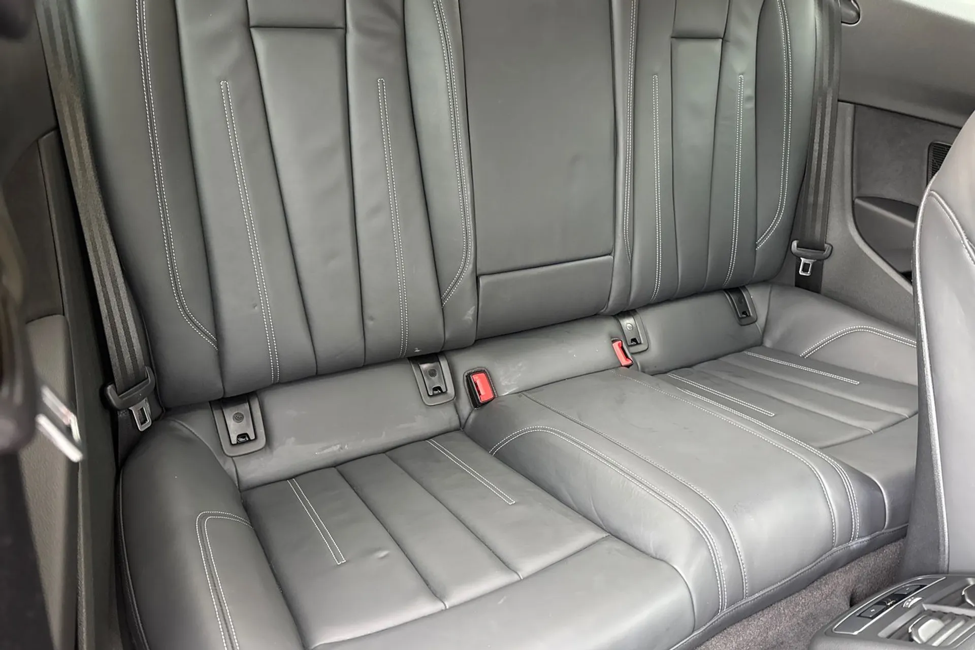 Audi A5 thumbnail image number 24