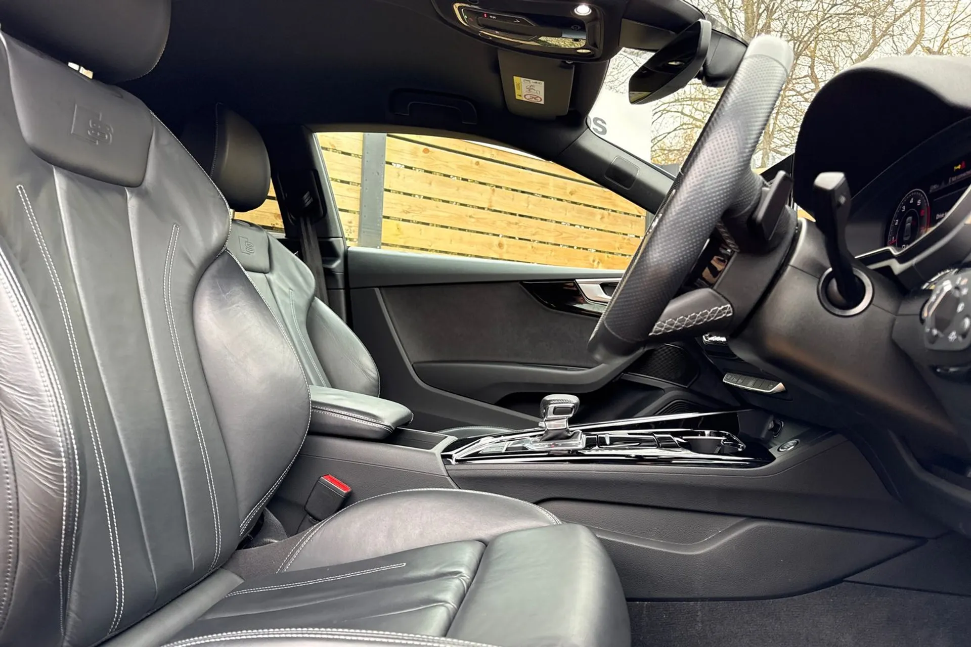 Audi A5 thumbnail image number 27